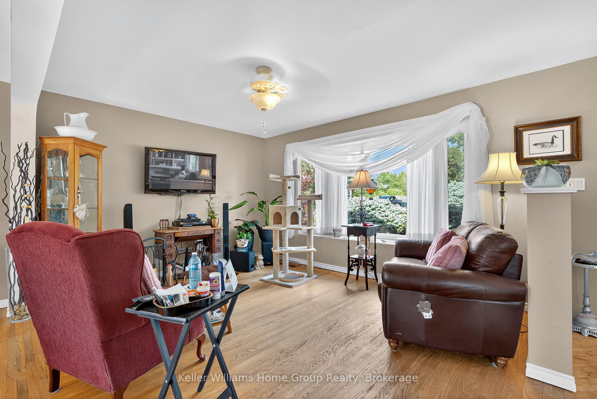 Photo 4 of 4 Western Avenue, Guelph, Junction/Onward Willow — HOMEH