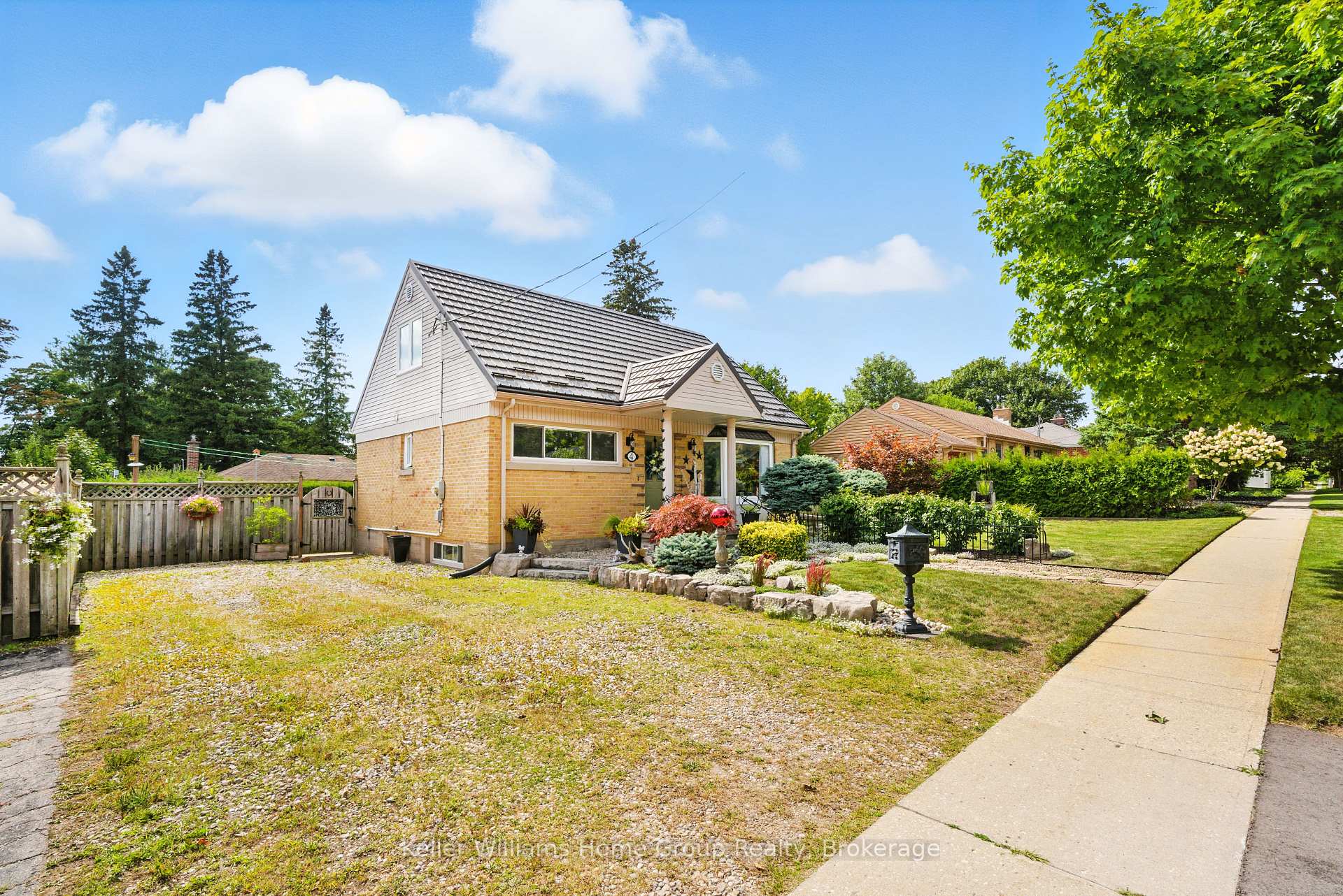 Photo 33 of 4 Western Avenue, Guelph, Junction/Onward Willow — HOMEH