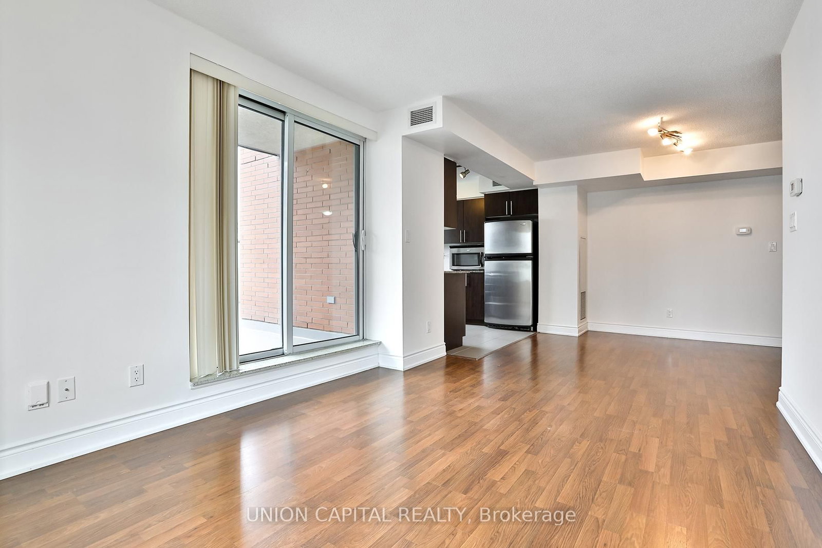 Photo 5 of Unit 816, 60 South Town Centre Blvd, Markham, Unionville — HOMEH
