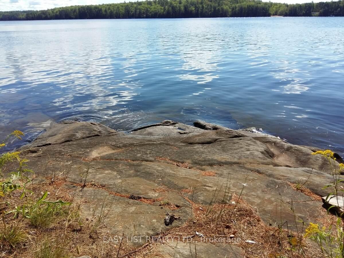 Photo 10 of 100 Kilgore Island, Frontenac, Frontenac North — HOMEH