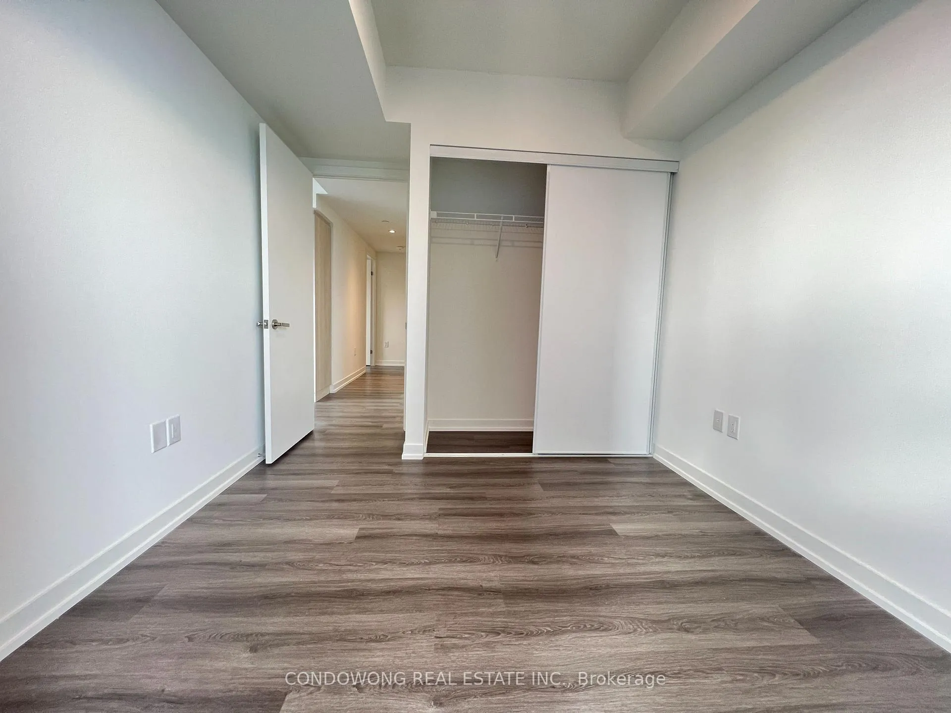 Photo 11 of Unit 2111, 138 Downes Street, Seguin, Waterfront Communities — HOMEH
