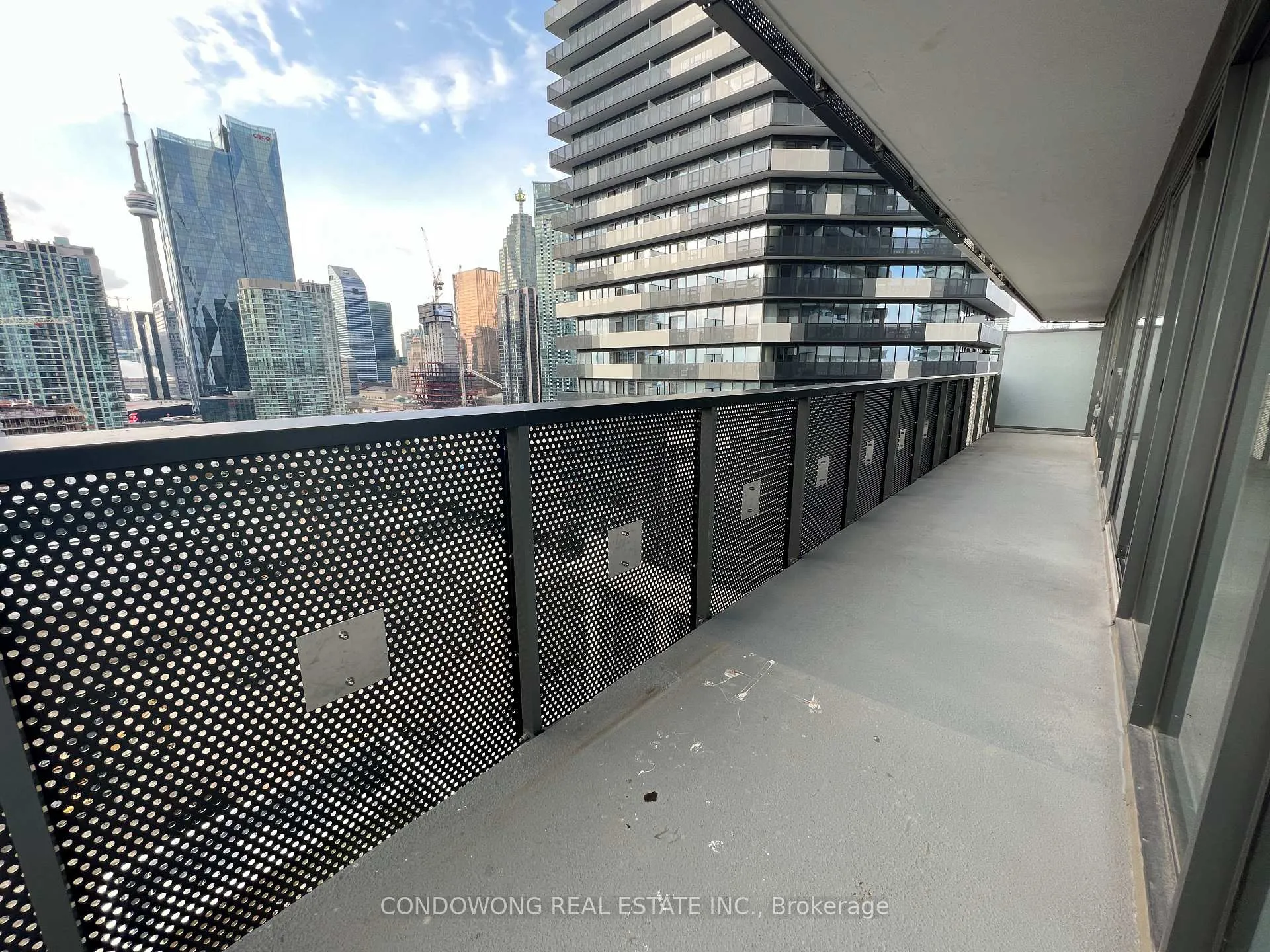 Photo 13 of Unit 2111, 138 Downes Street, Seguin, Waterfront Communities — HOMEH