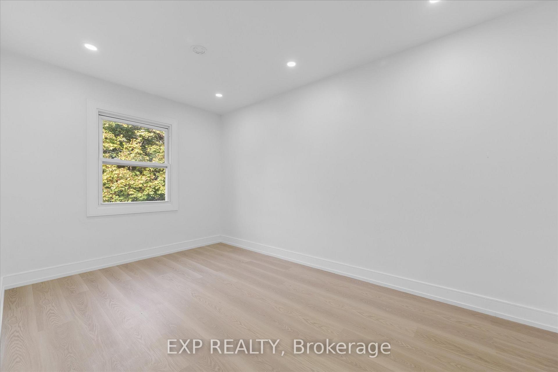 Photo 18 of 24 Eaton Place, Hamilton, McQuesten — HOMEH