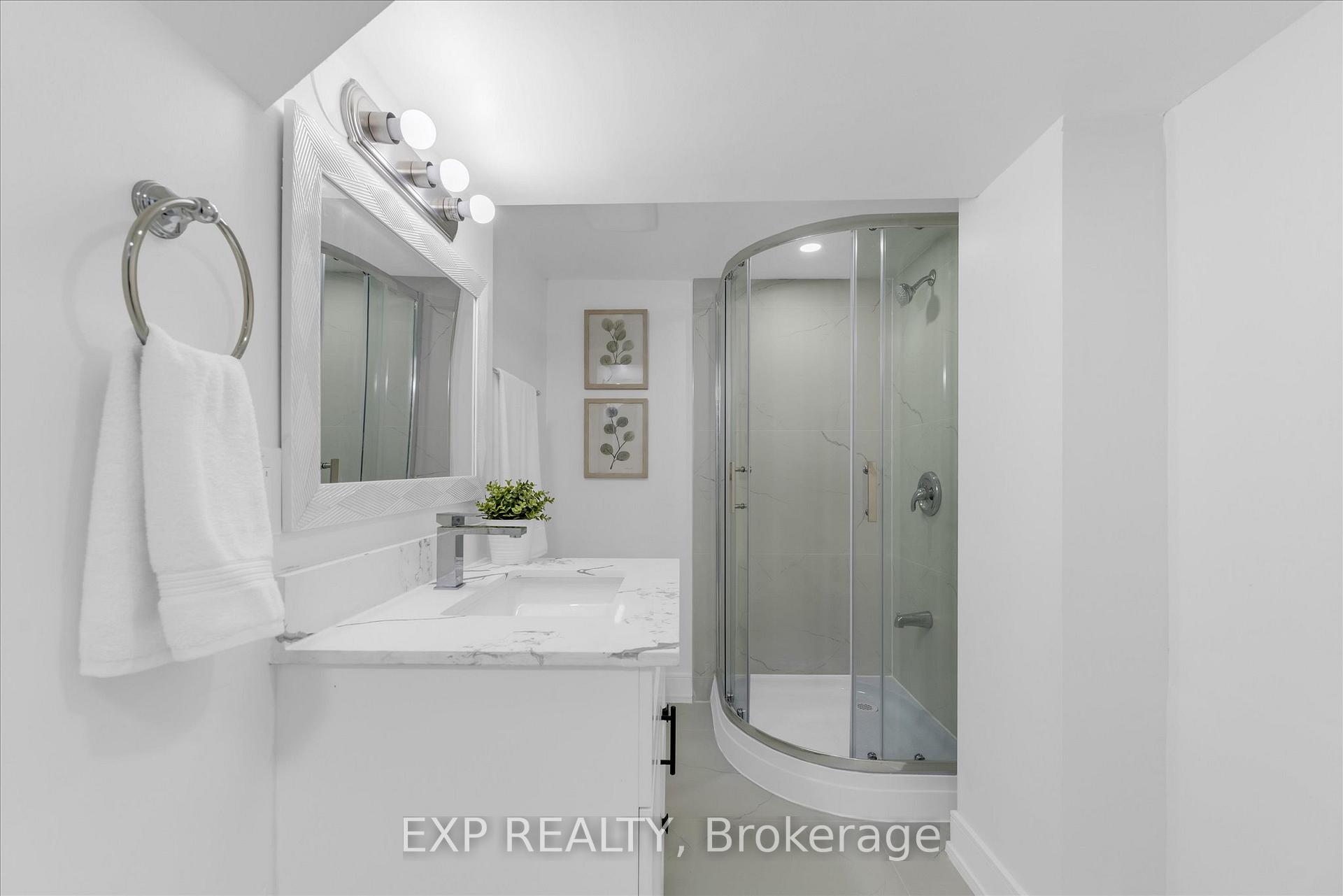 Photo 25 of 24 Eaton Place, Hamilton, McQuesten — HOMEH