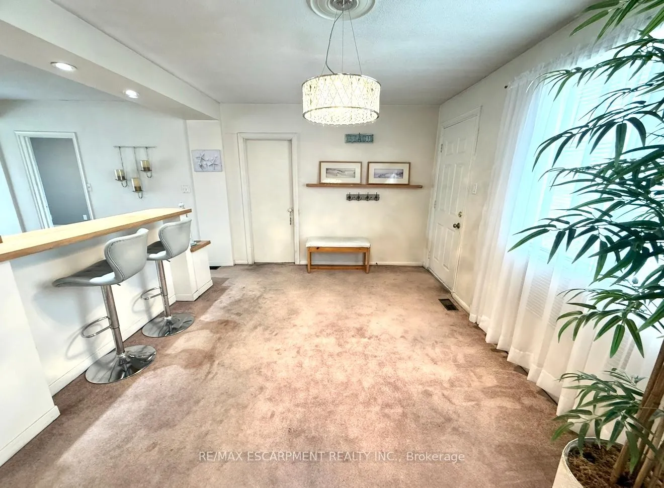 Photo 7 of 115 Beach Boulevard, Hamilton, Hamilton Beach — HOMEH