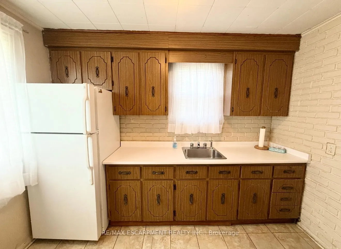 Photo 8 of 115 Beach Boulevard, Hamilton, Hamilton Beach — HOMEH