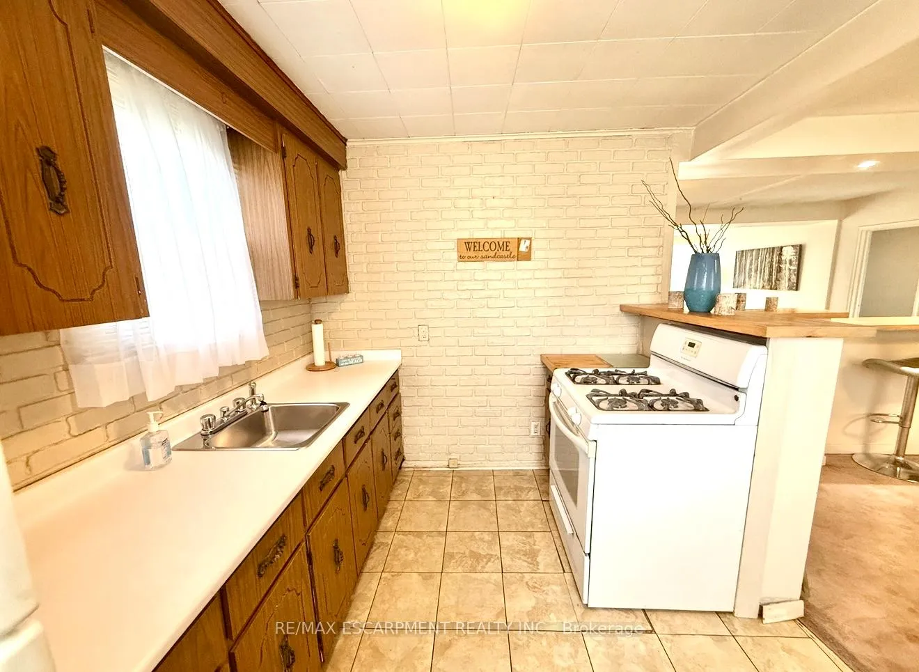 Photo 9 of 115 Beach Boulevard, Hamilton, Hamilton Beach — HOMEH