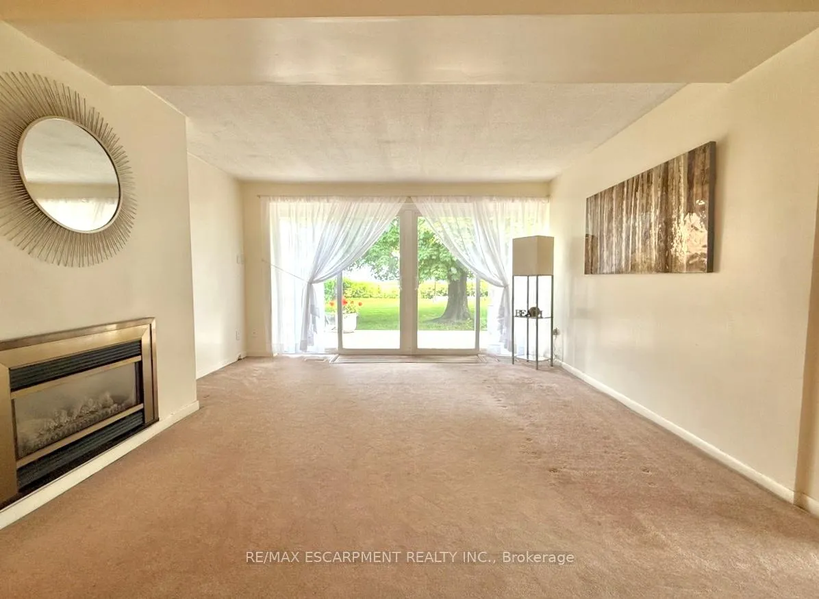 Photo 12 of 115 Beach Boulevard, Hamilton, Hamilton Beach — HOMEH