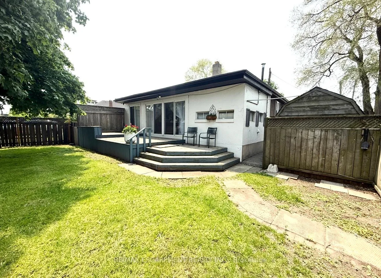 Photo 16 of 115 Beach Boulevard, Hamilton, Hamilton Beach — HOMEH