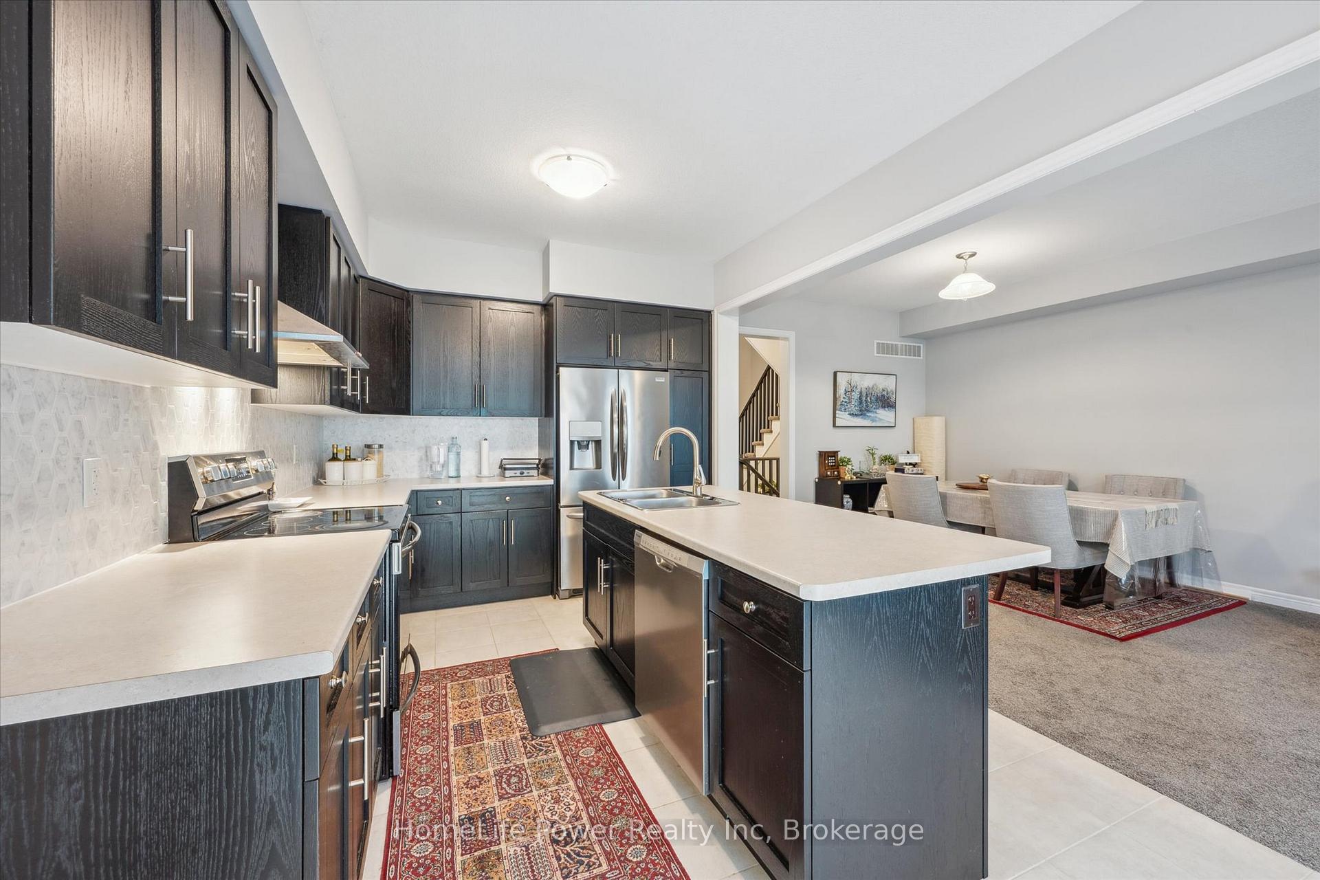 Photo 17 of 193 Macalister Boulevard, Guelph, Kortright East — HOMEH
