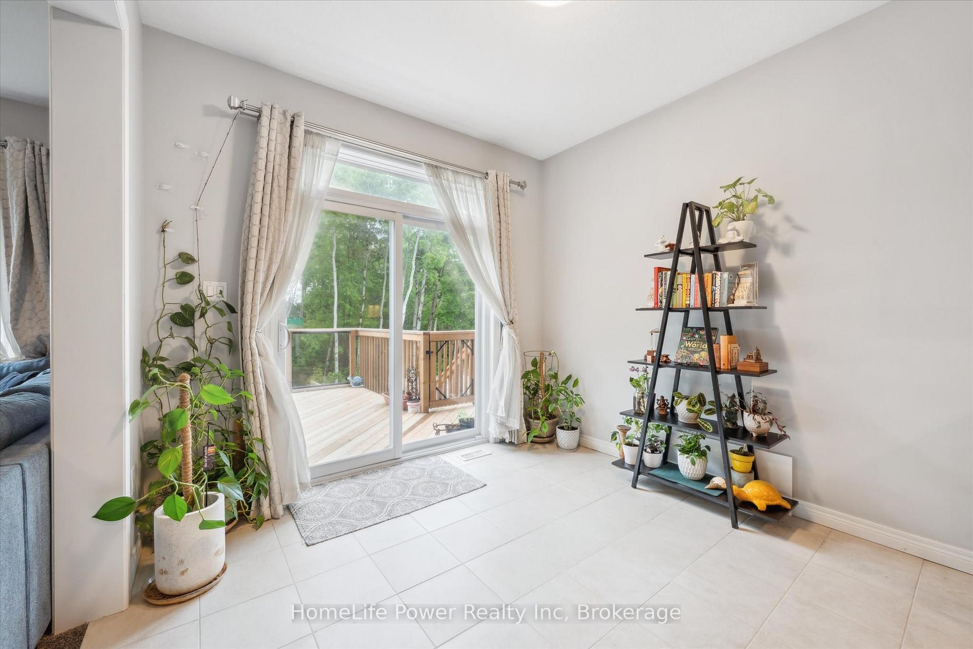 Photo 18 of 193 Macalister Boulevard, Guelph, Kortright East — HOMEH
