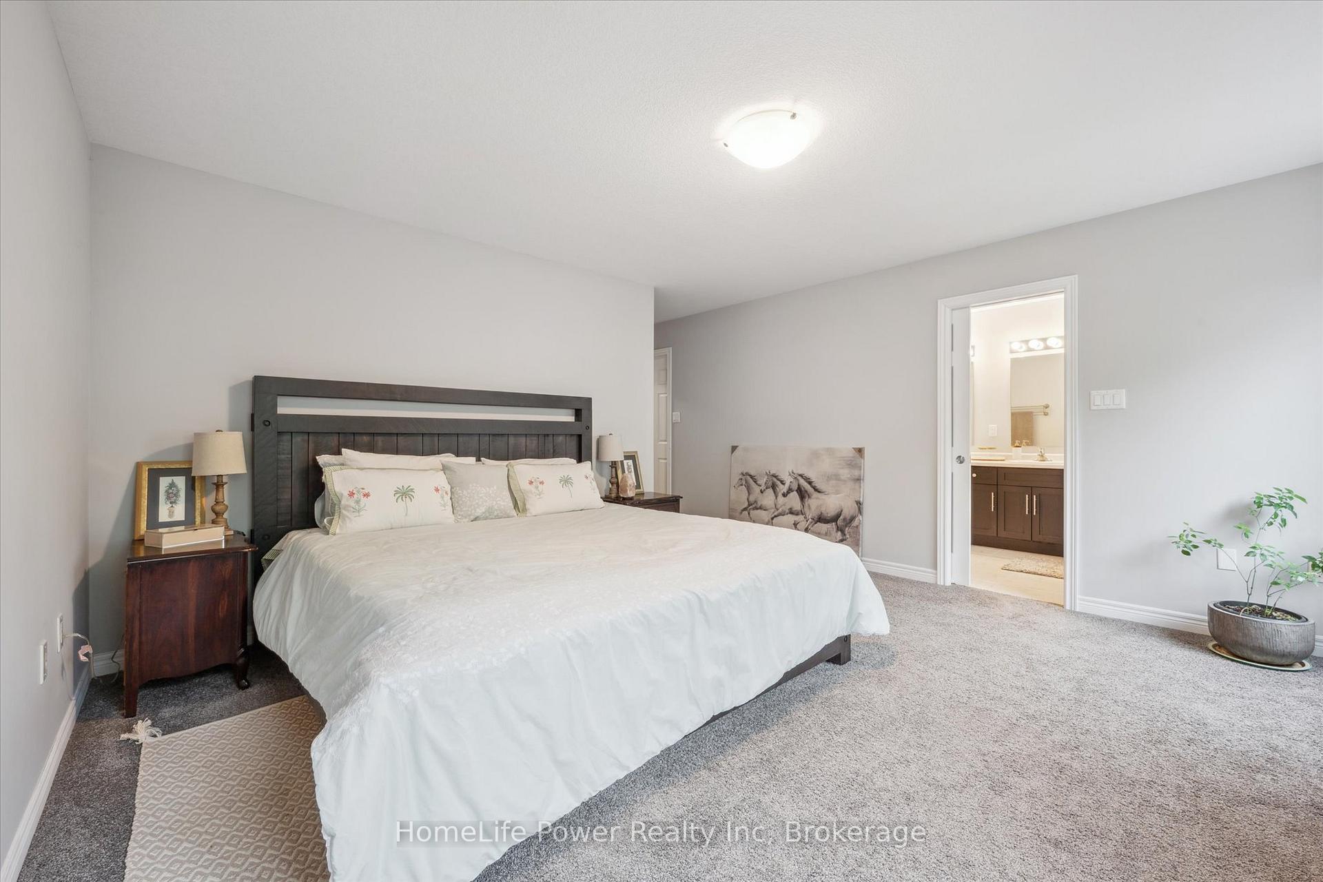 Photo 25 of 193 Macalister Boulevard, Guelph, Kortright East — HOMEH
