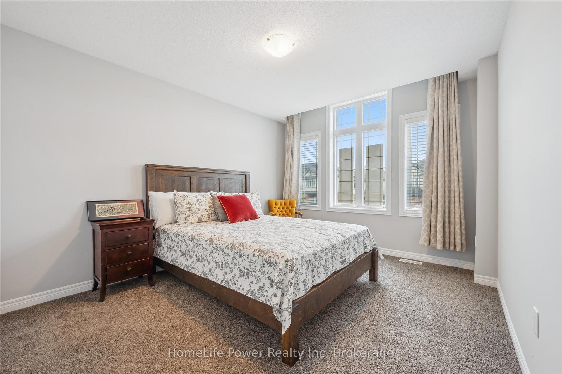 Photo 28 of 193 Macalister Boulevard, Guelph, Kortright East — HOMEH