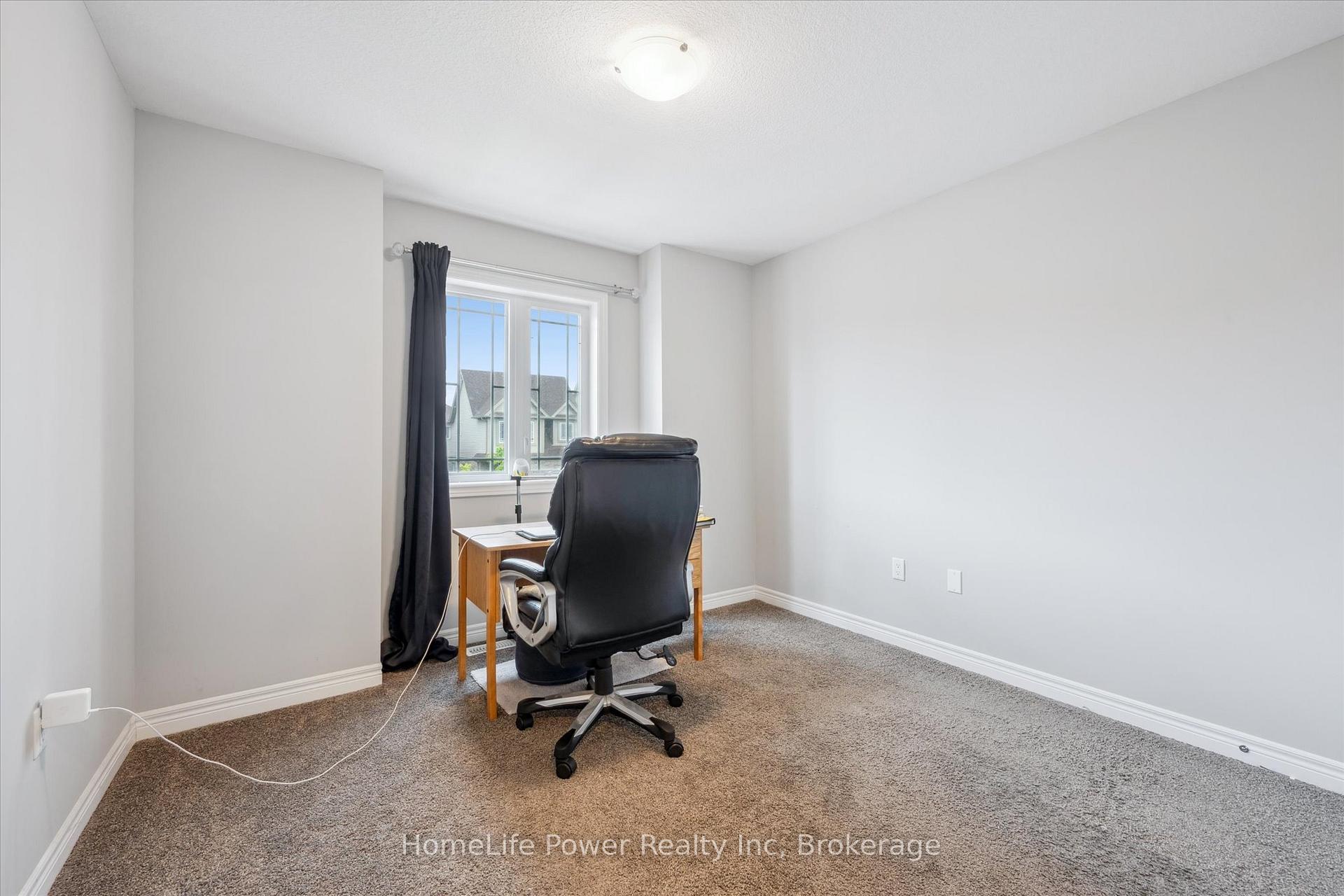 Photo 30 of 193 Macalister Boulevard, Guelph, Kortright East — HOMEH