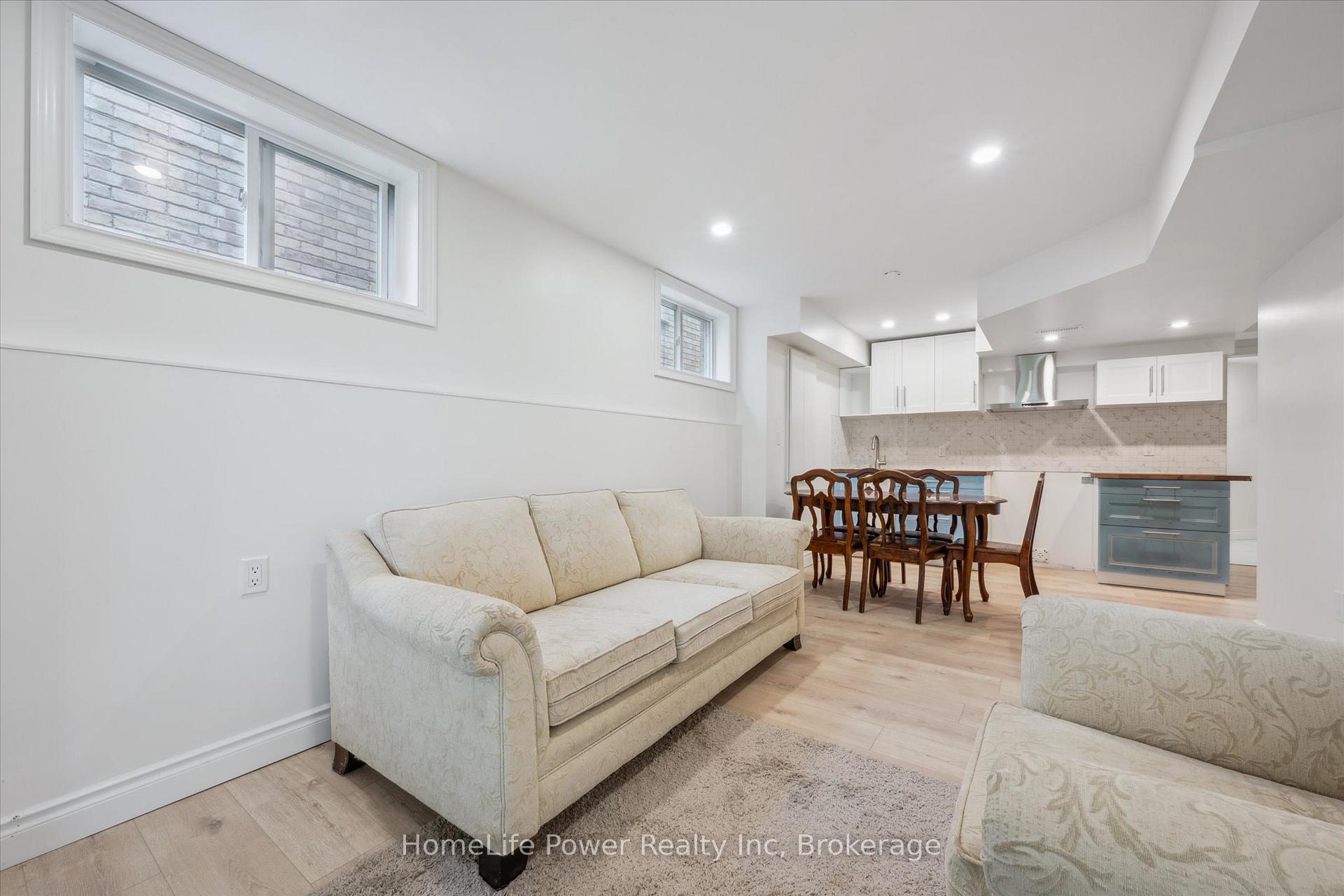 Photo 34 of 193 Macalister Boulevard, Guelph, Kortright East — HOMEH