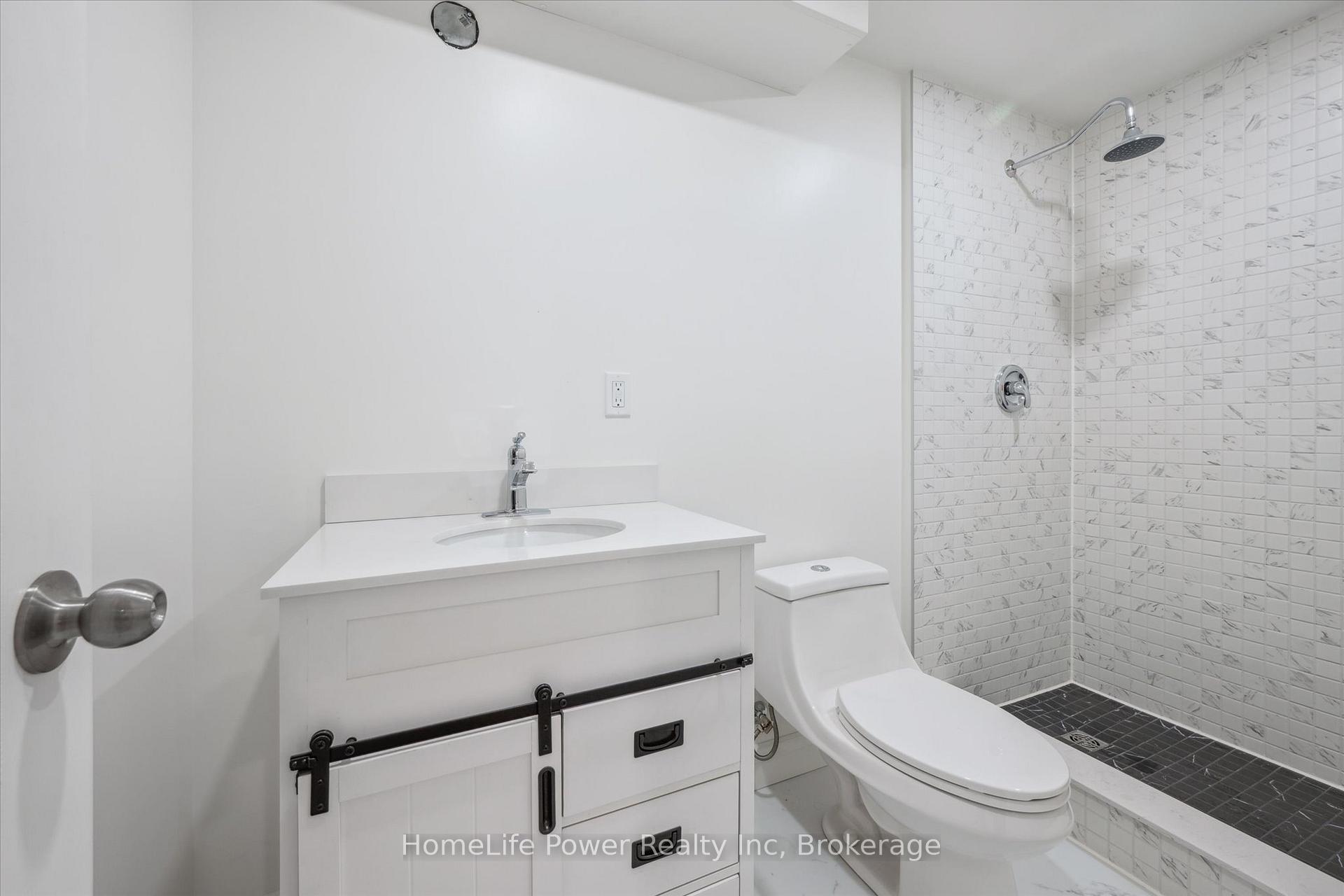 Photo 42 of 193 Macalister Boulevard, Guelph, Kortright East — HOMEH