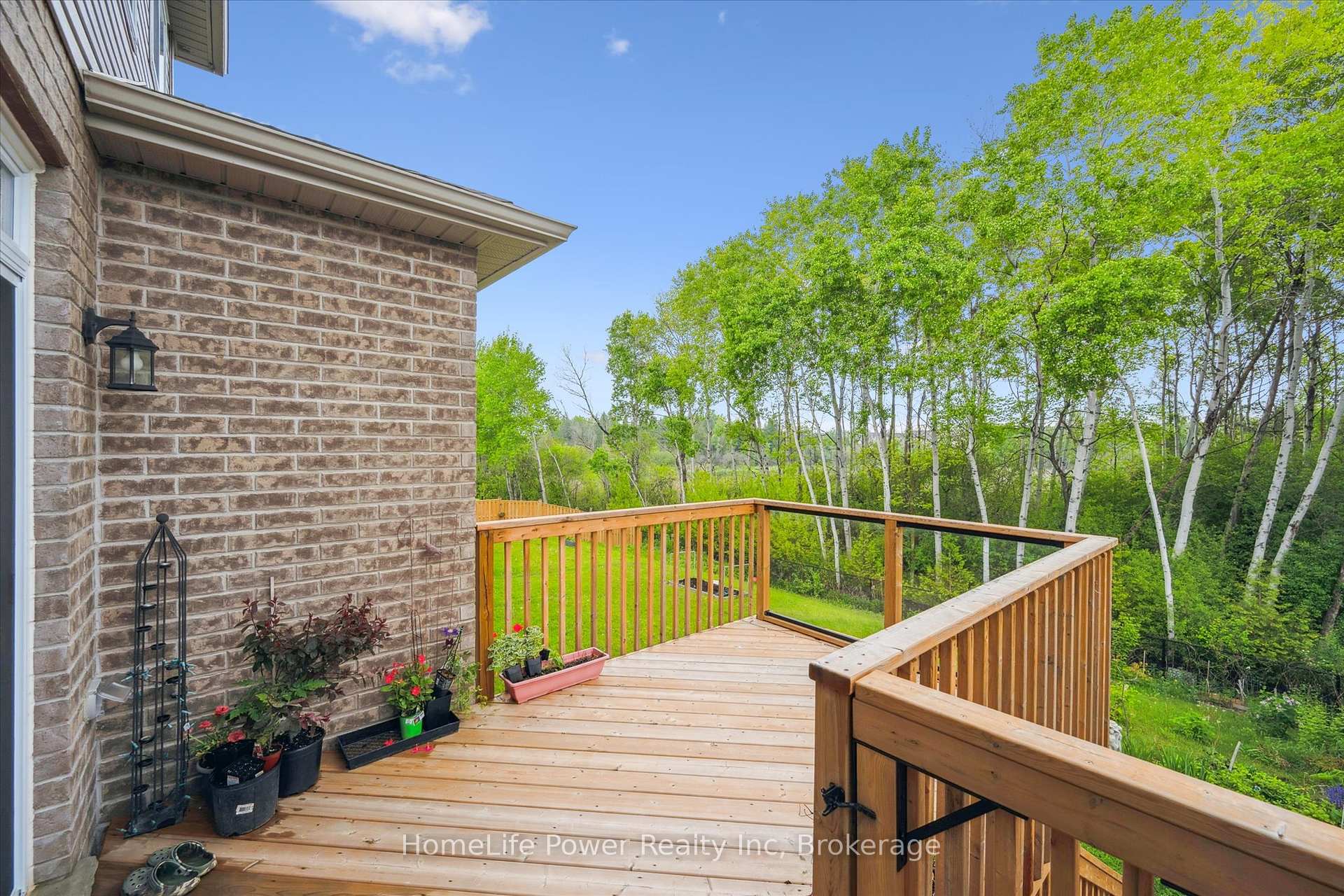 Photo 47 of 193 Macalister Boulevard, Guelph, Kortright East — HOMEH