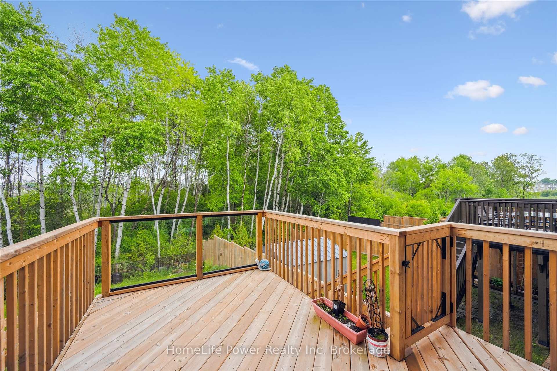 Photo 48 of 193 Macalister Boulevard, Guelph, Kortright East — HOMEH