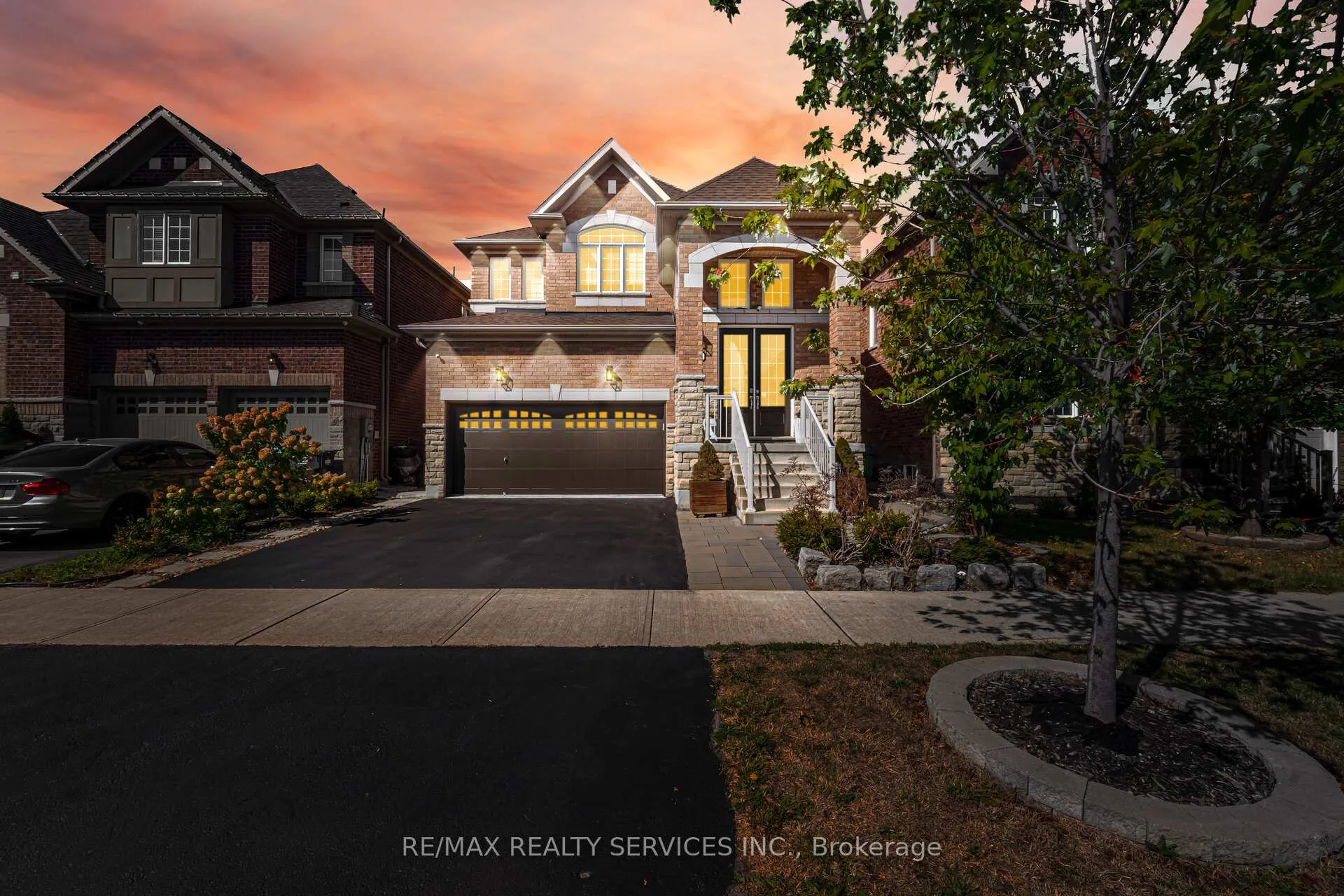 Photo 1 of 72 Bonnieglen Farm Boulevard, Caledon, Rural Caledon — HOMEH