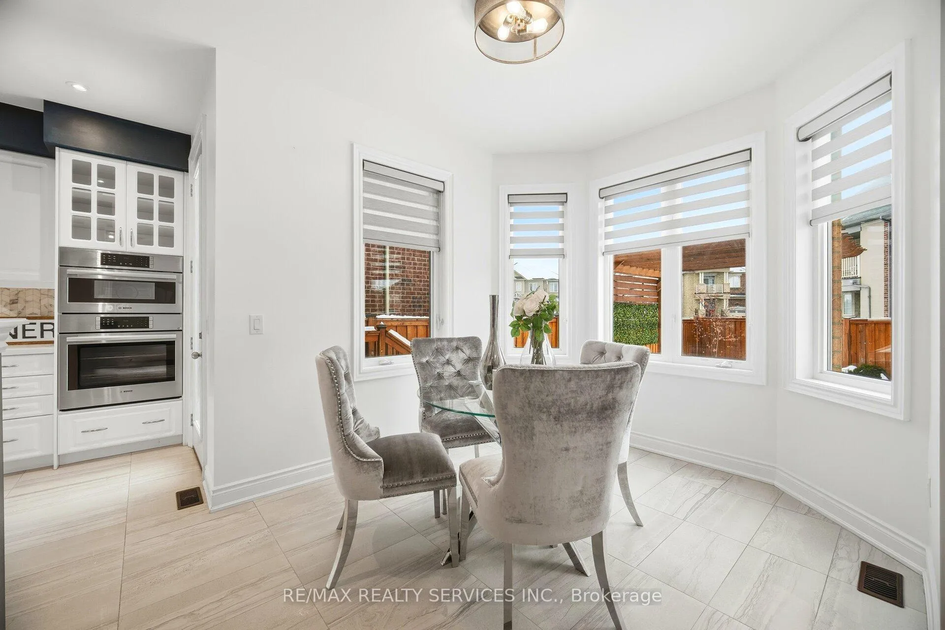 Photo 15 of 72 Bonnieglen Farm Boulevard, Caledon, Rural Caledon — HOMEH