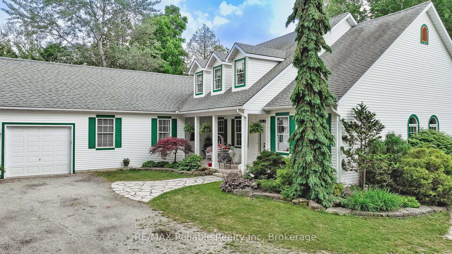 Photo 1 of 38 Cameron Street, Bluewater, Bayfield — HOMEH