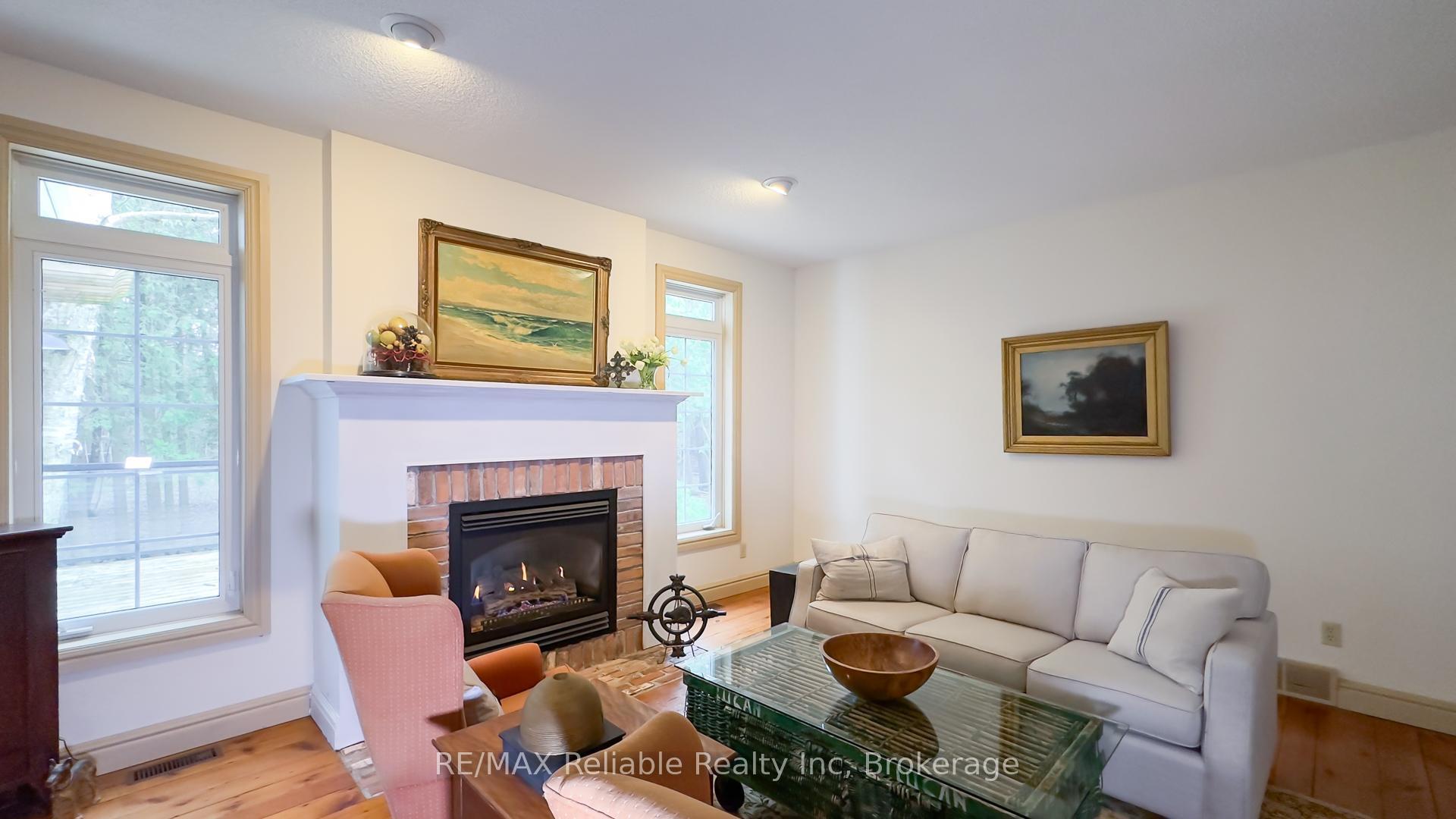 Photo 10 of 38 Cameron Street, Bluewater, Bayfield — HOMEH