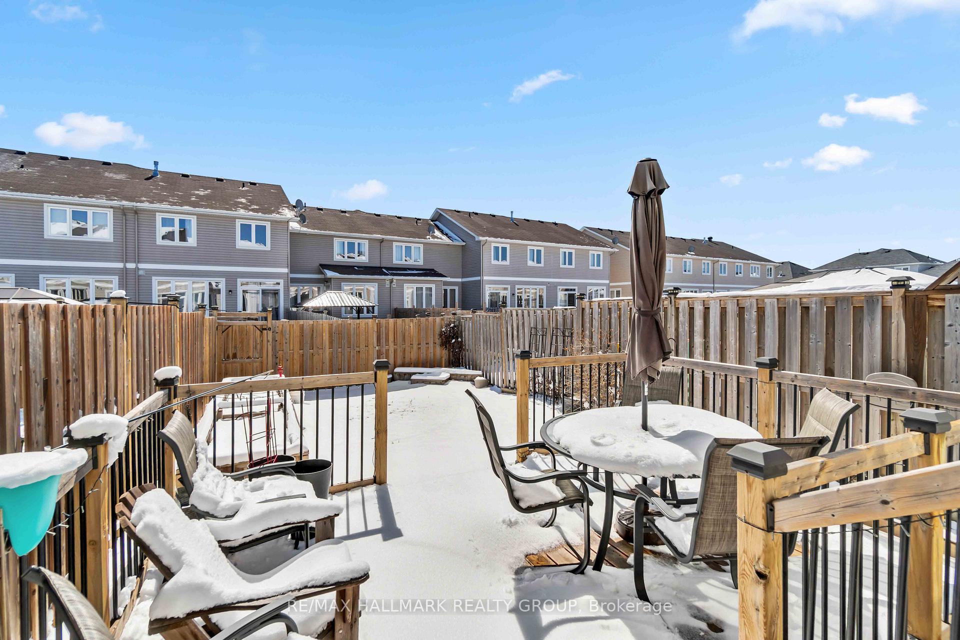 Photo 34 of 36 McGregor Scobie Crescent, Arnprior — HOMEH