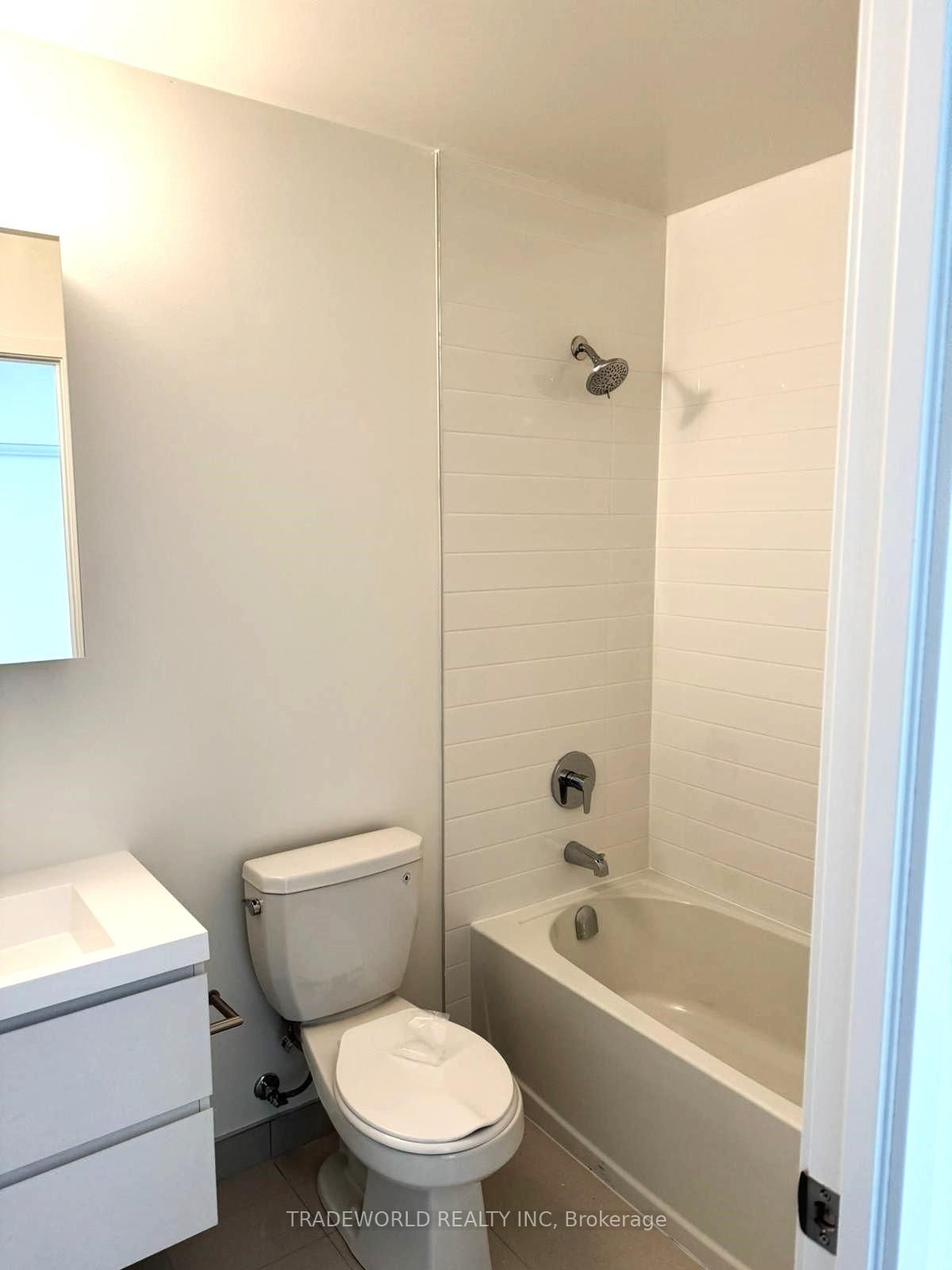 Photo 8 of Unit 1320, 8119 Birchmount Rd, Markham, Unionville — HOMEH