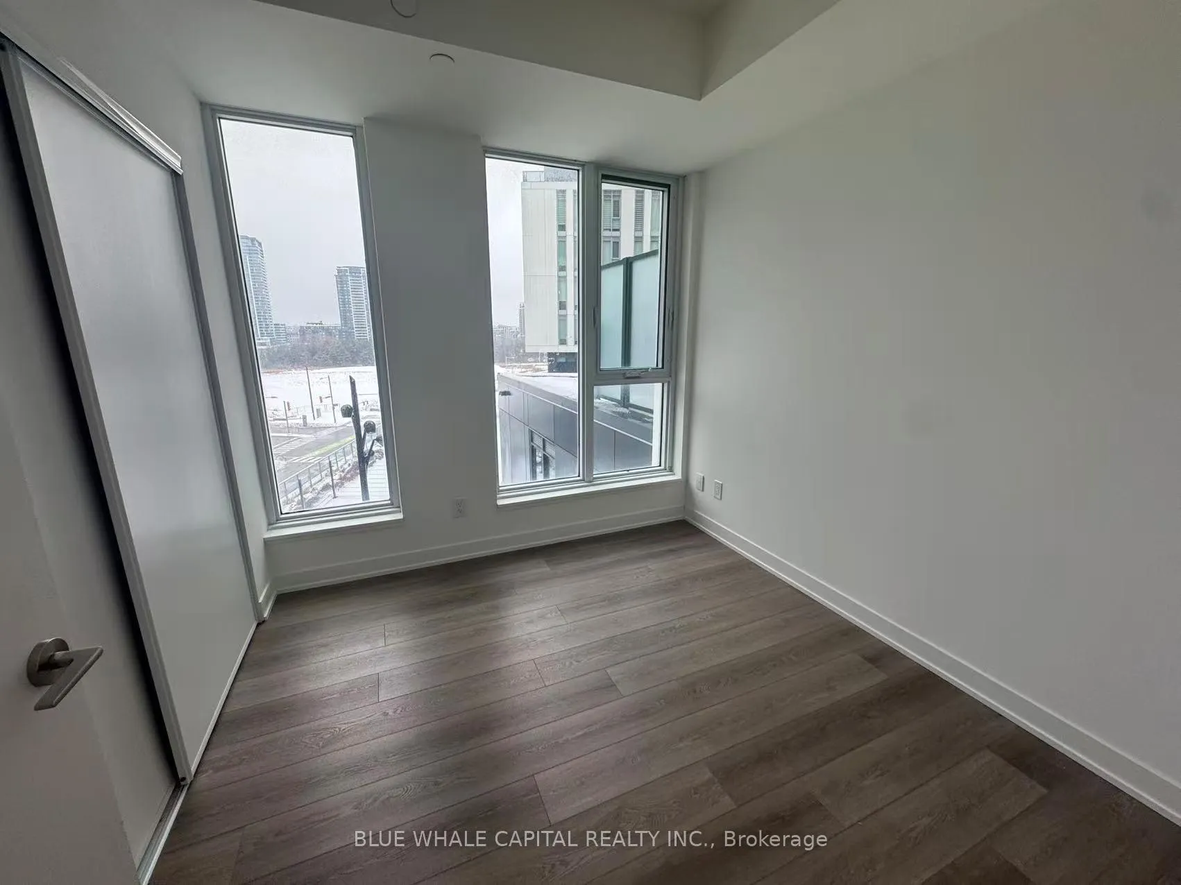 Photo 9 of Unit 727A, 8119 Birchmount Rd, Markham, Unionville — HOMEH