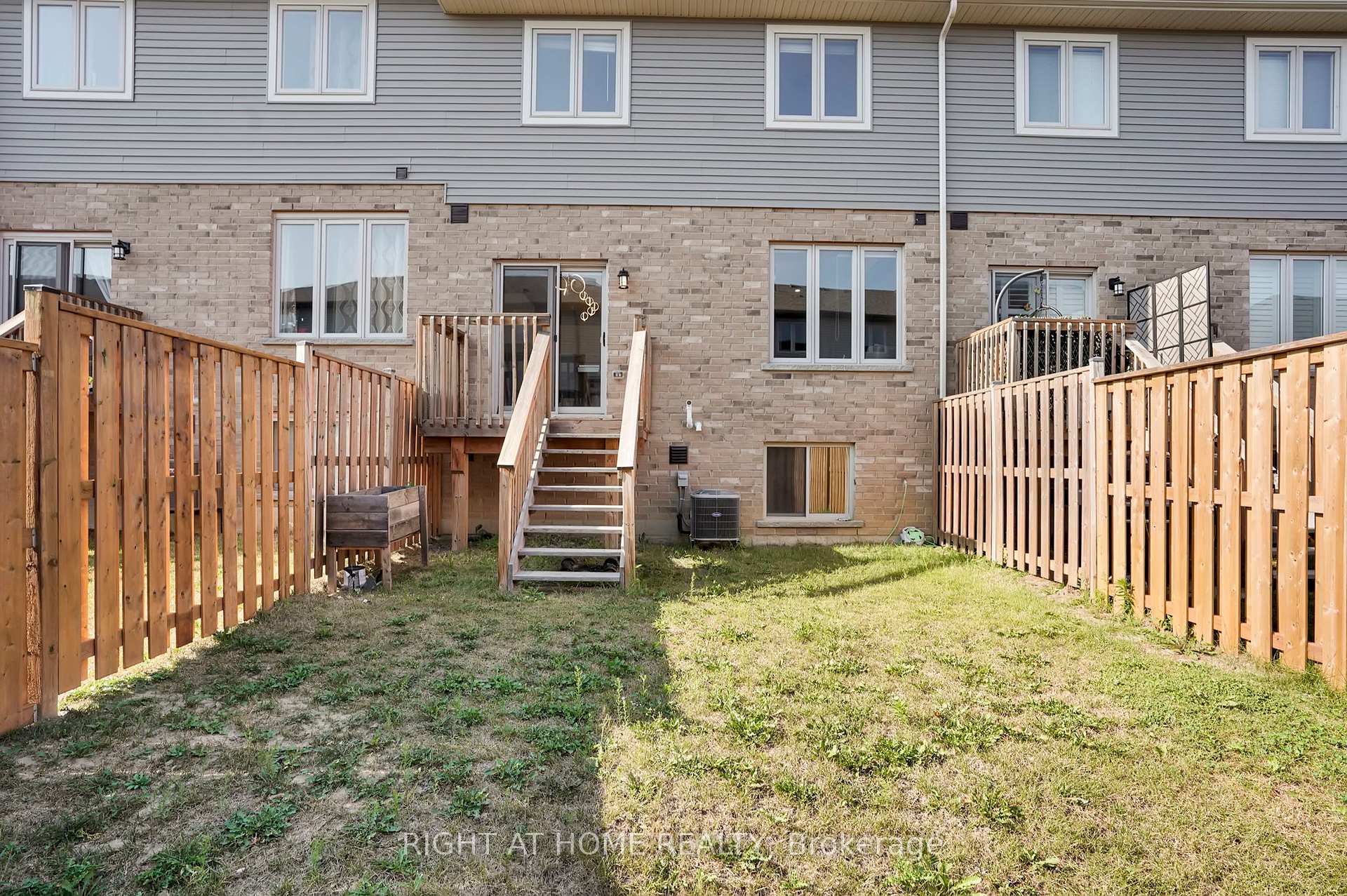 Photo 38 of 91 Beasley Grove, Hamilton, Meadowlands — HOMEH
