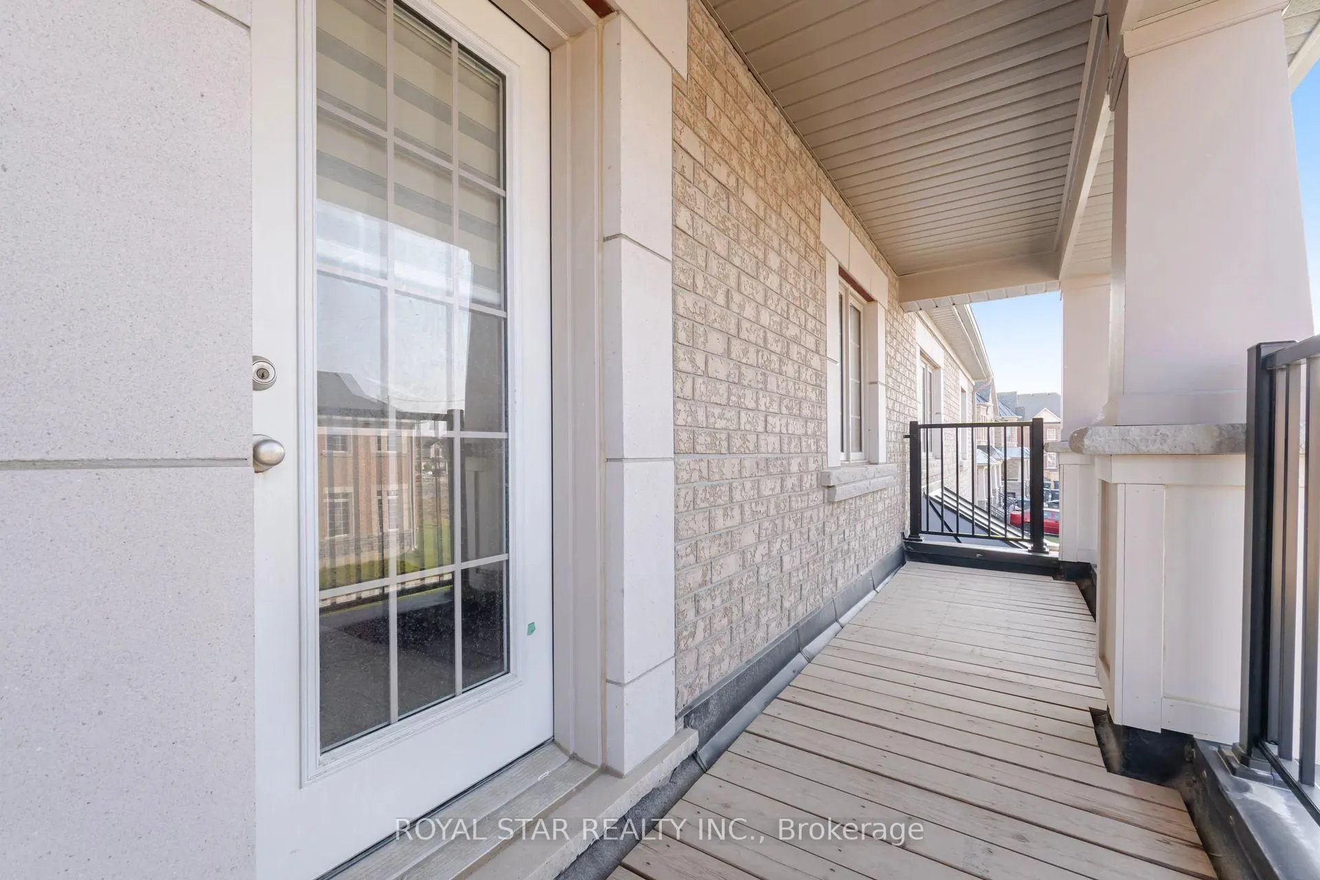 Photo 31 of Unit Upper, 1 Bushwood Trail, Brampton, Northwest Brampton — HOMEH
