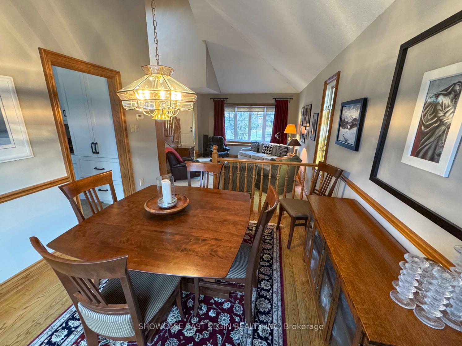 Photo 7 of 28 Sinclair Crescent, Aylmer — HOMEH