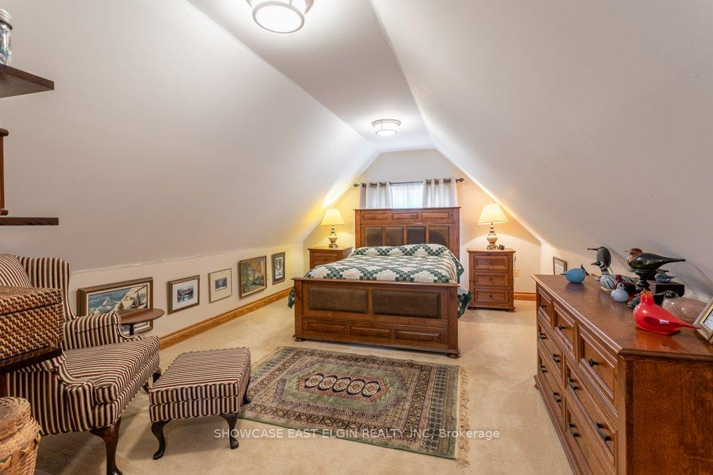 Photo 22 of 28 Sinclair Crescent, Aylmer — HOMEH