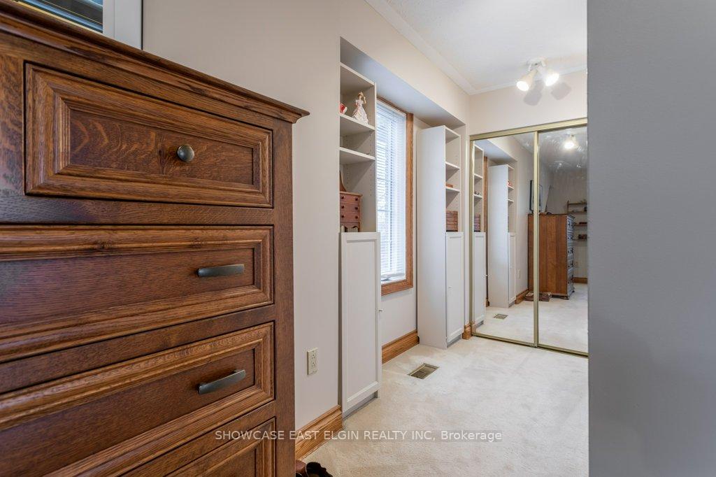 Photo 29 of 28 Sinclair Crescent, Aylmer — HOMEH