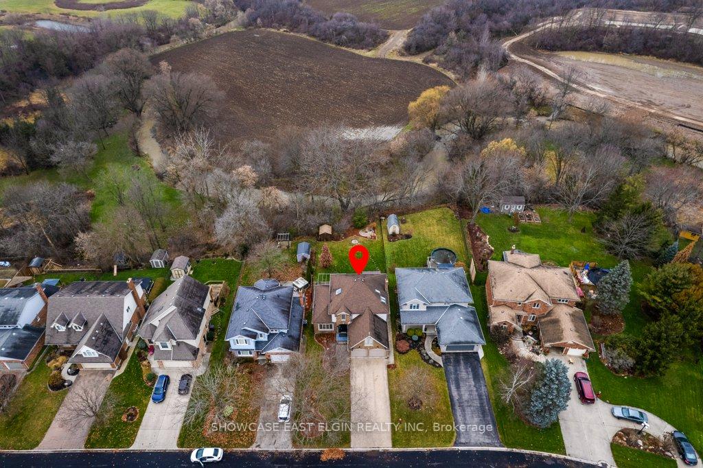 Photo 36 of 28 Sinclair Crescent, Aylmer — HOMEH