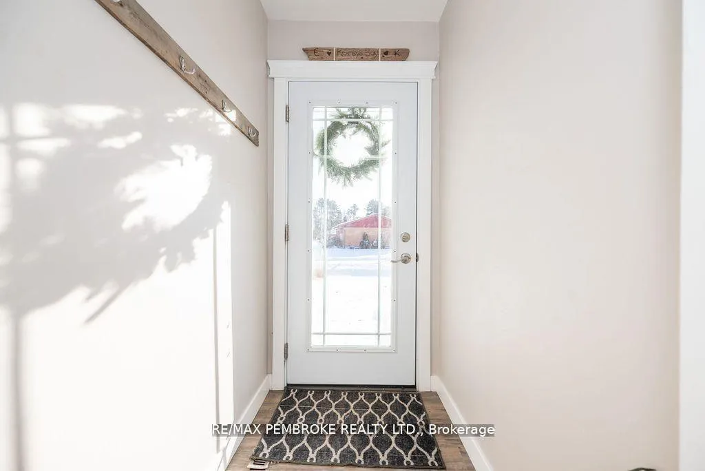 Photo 5 of 13 Highland Crescent, Deep River — HOMEH
