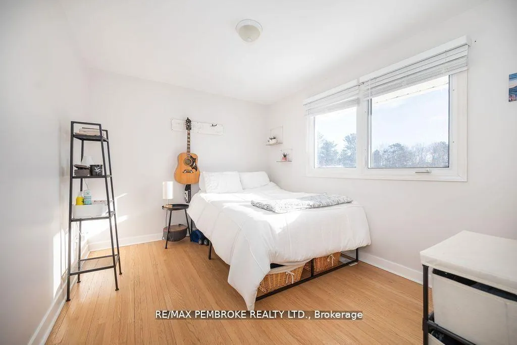 Photo 34 of 13 Highland Crescent, Deep River — HOMEH
