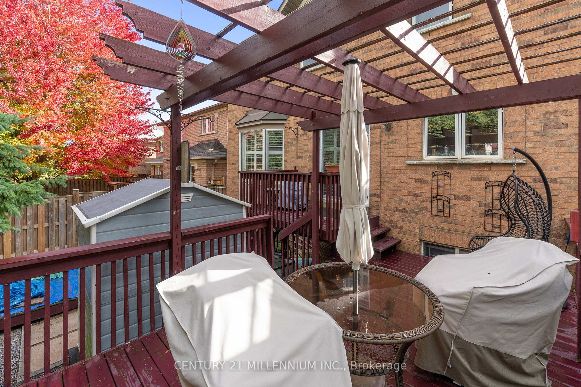 Photo 24 of 23 Upper Highlands Drive, Brampton, Heart Lake East — HOMEH