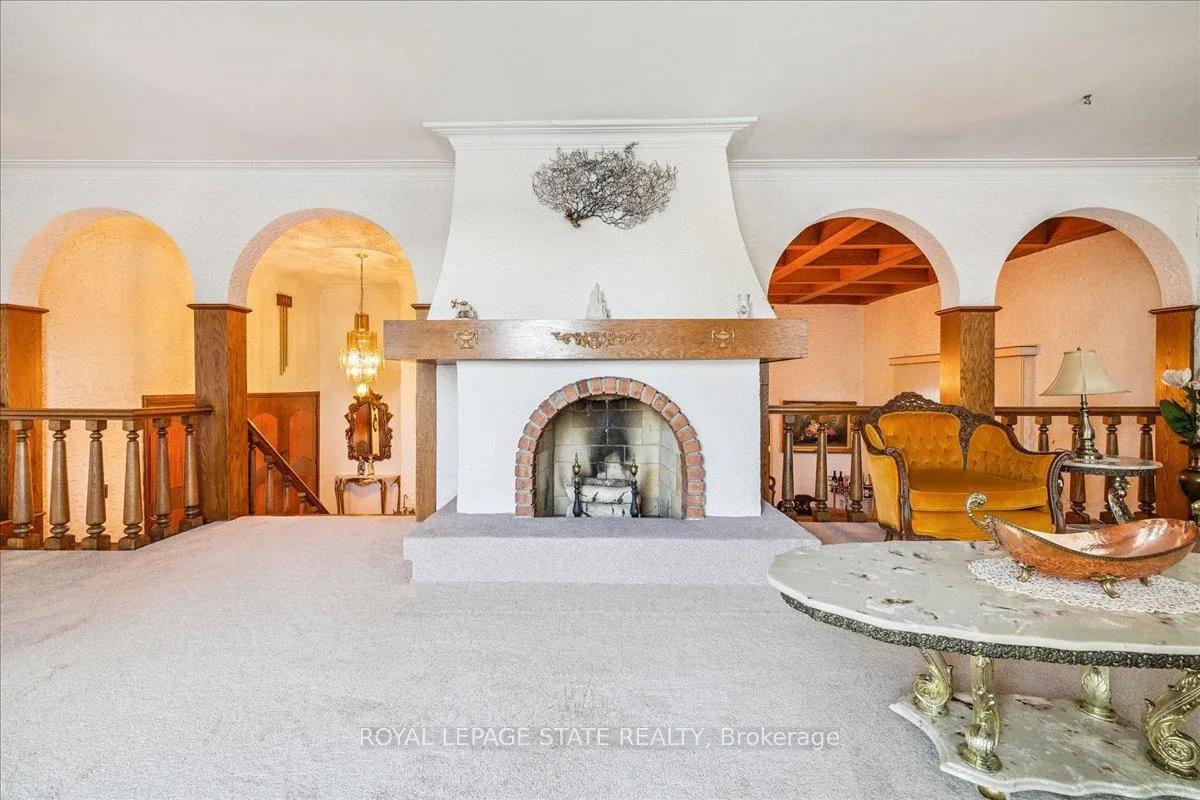 Photo 8 of 31 Palm Court, Hamilton, Stoney Creek — HOMEH