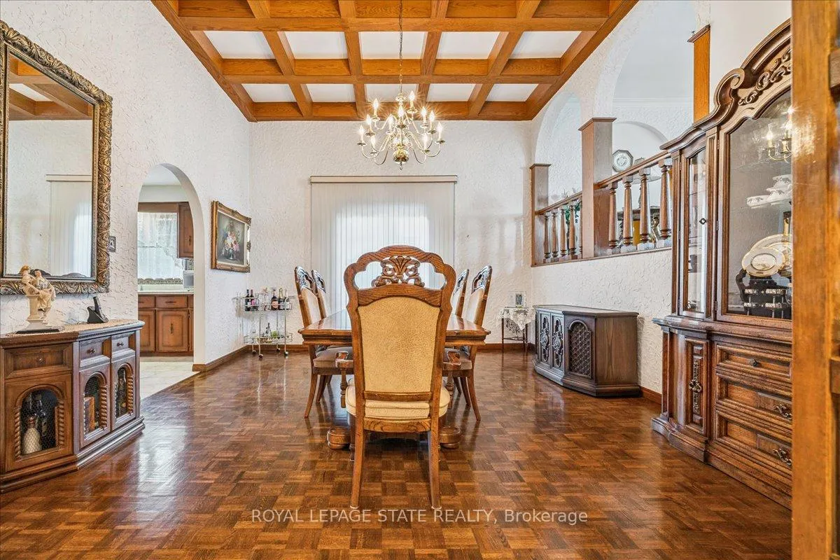 Photo 14 of 31 Palm Court, Hamilton, Stoney Creek — HOMEH