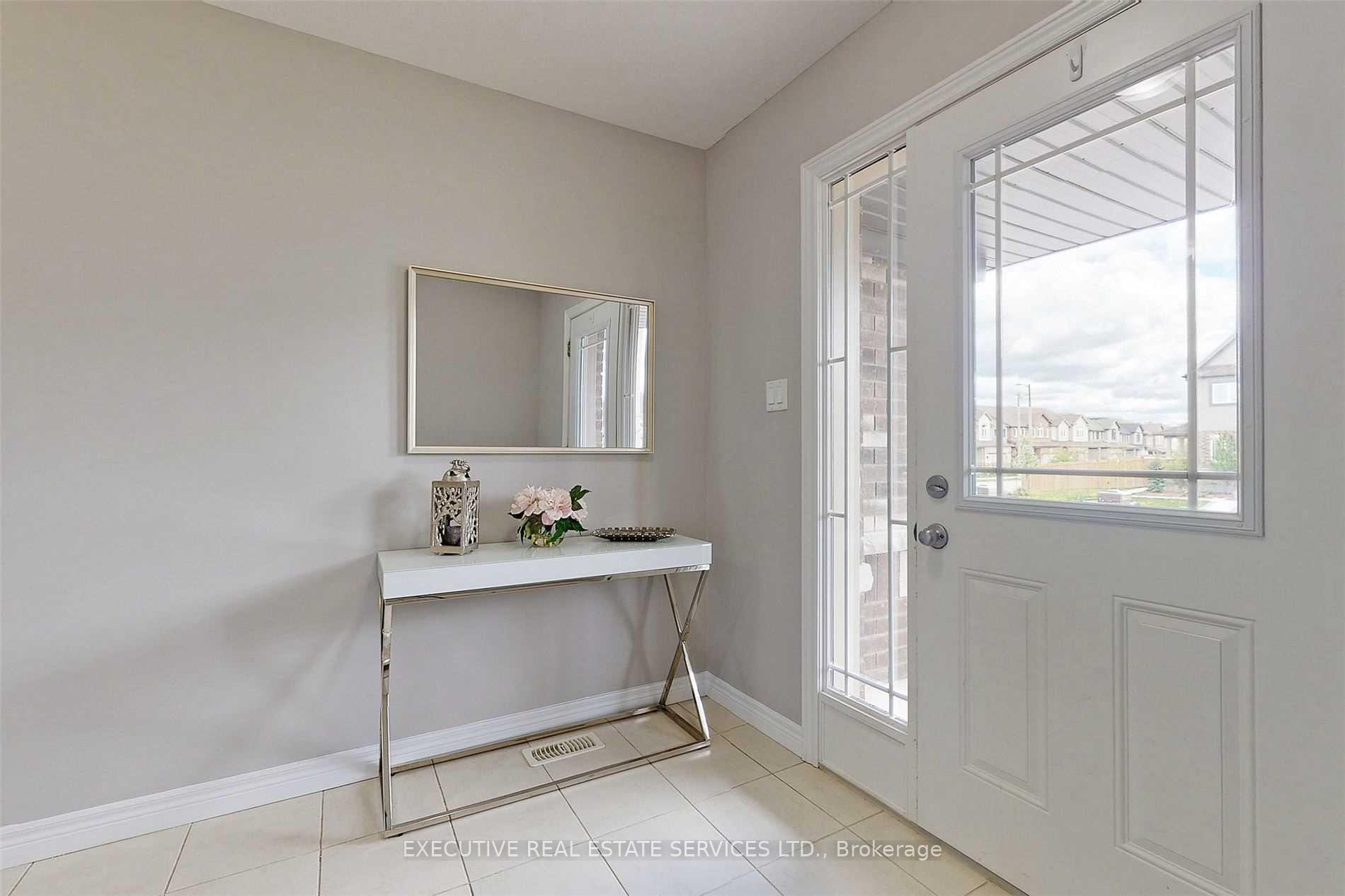 Photo 11 of 9 Mccann Street, Guelph, Kortright East — HOMEH