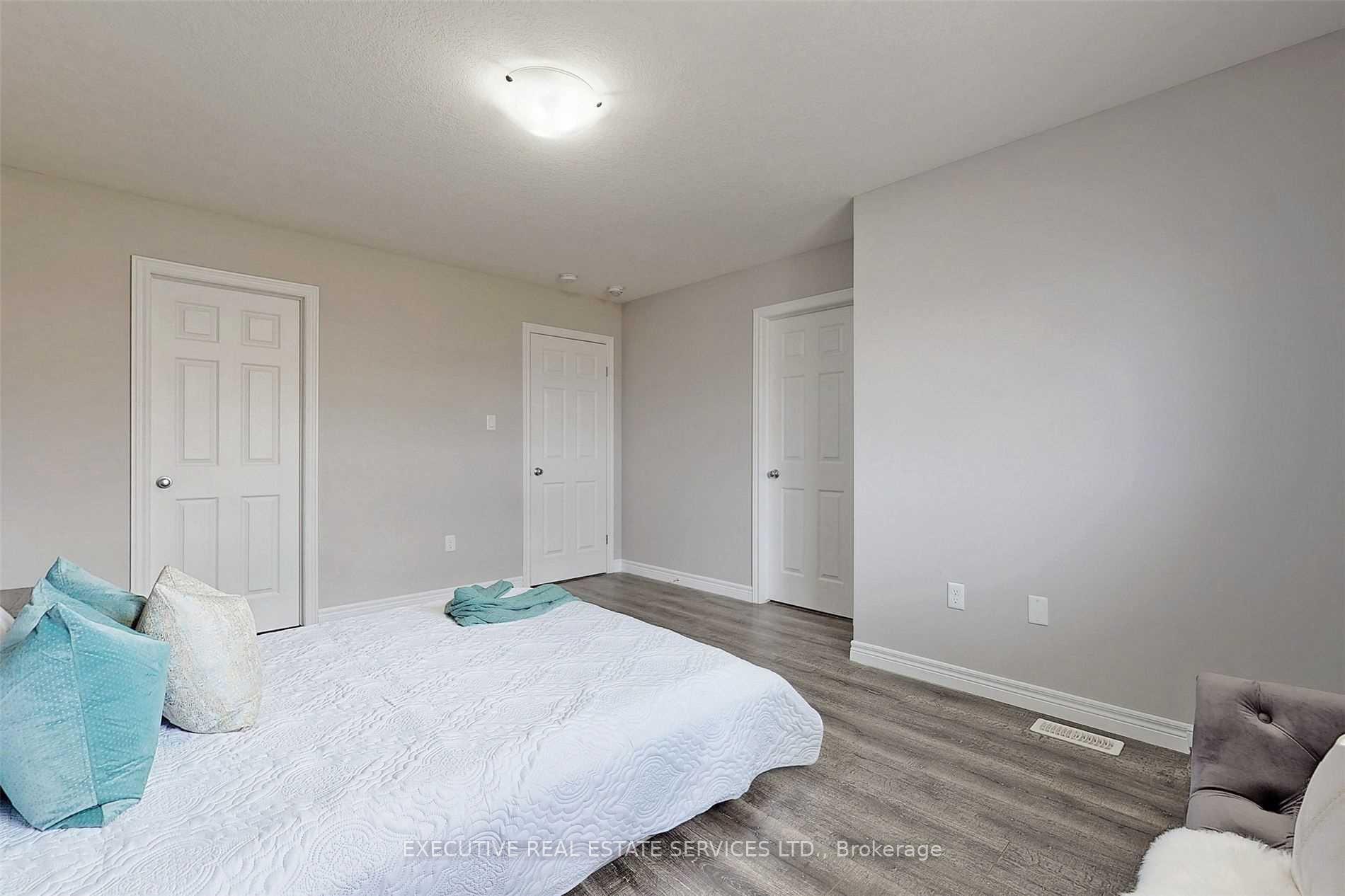 Photo 13 of 9 Mccann Street, Guelph, Kortright East — HOMEH