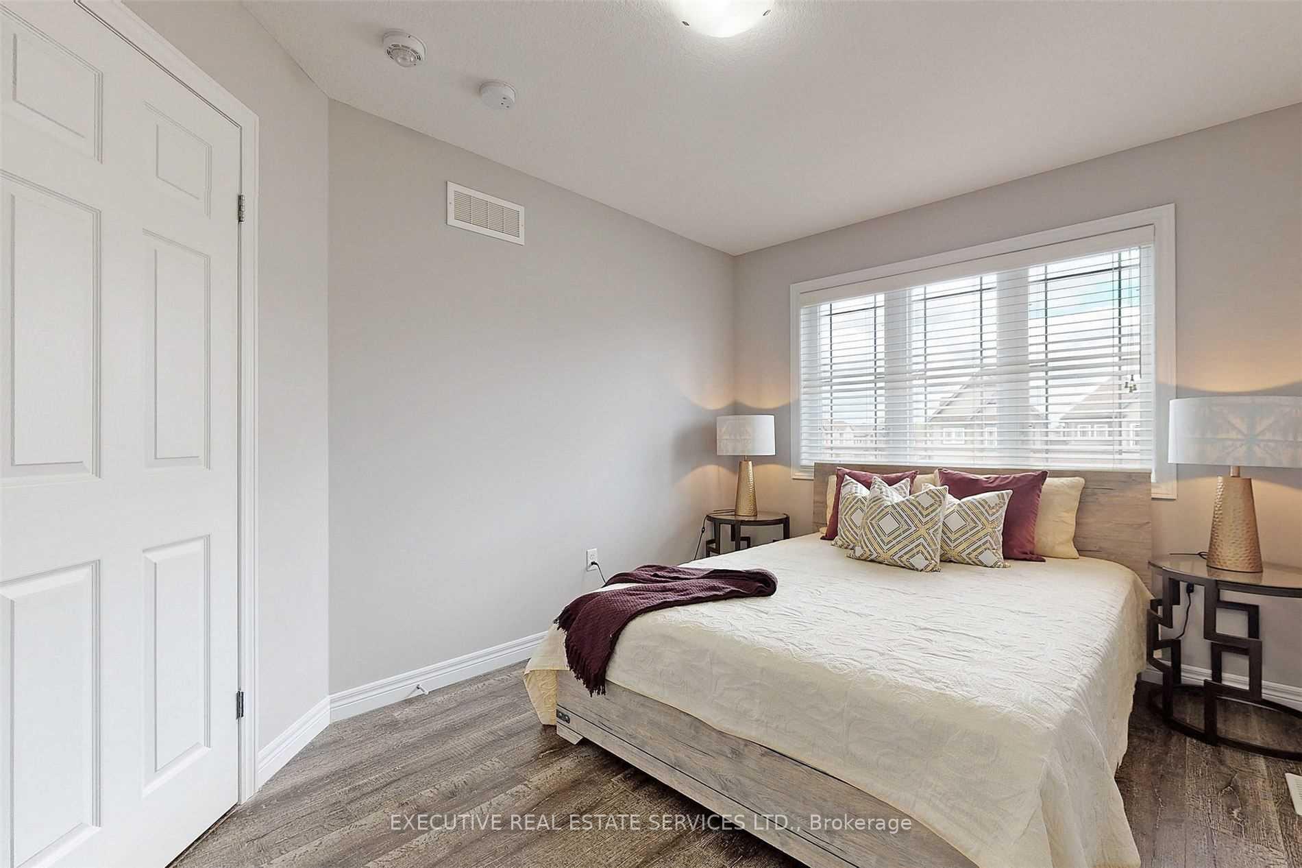 Photo 15 of 9 Mccann Street, Guelph, Kortright East — HOMEH