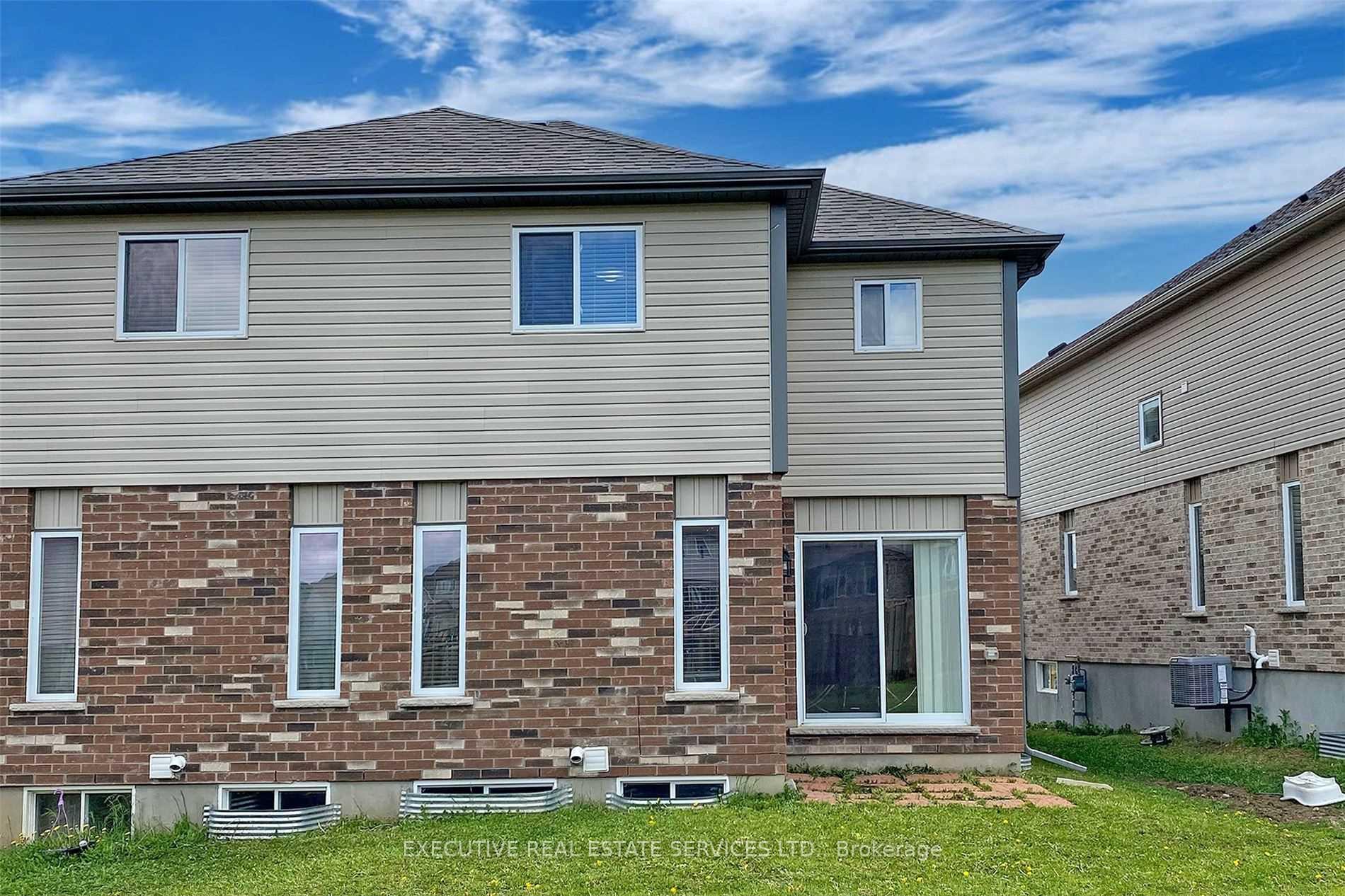 Photo 21 of 9 Mccann Street, Guelph, Kortright East — HOMEH