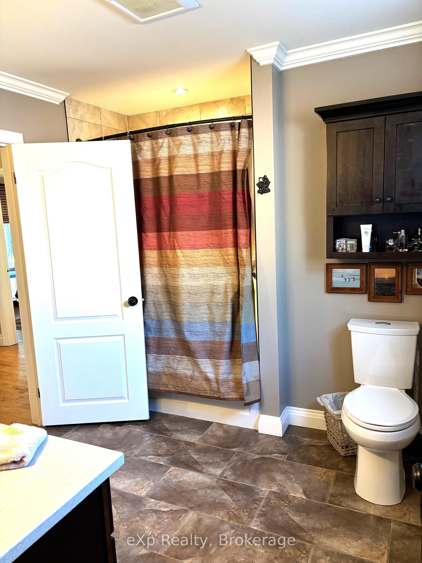 Photo 34 of 9 Johnstone Boulevard, Brockton — HOMEH
