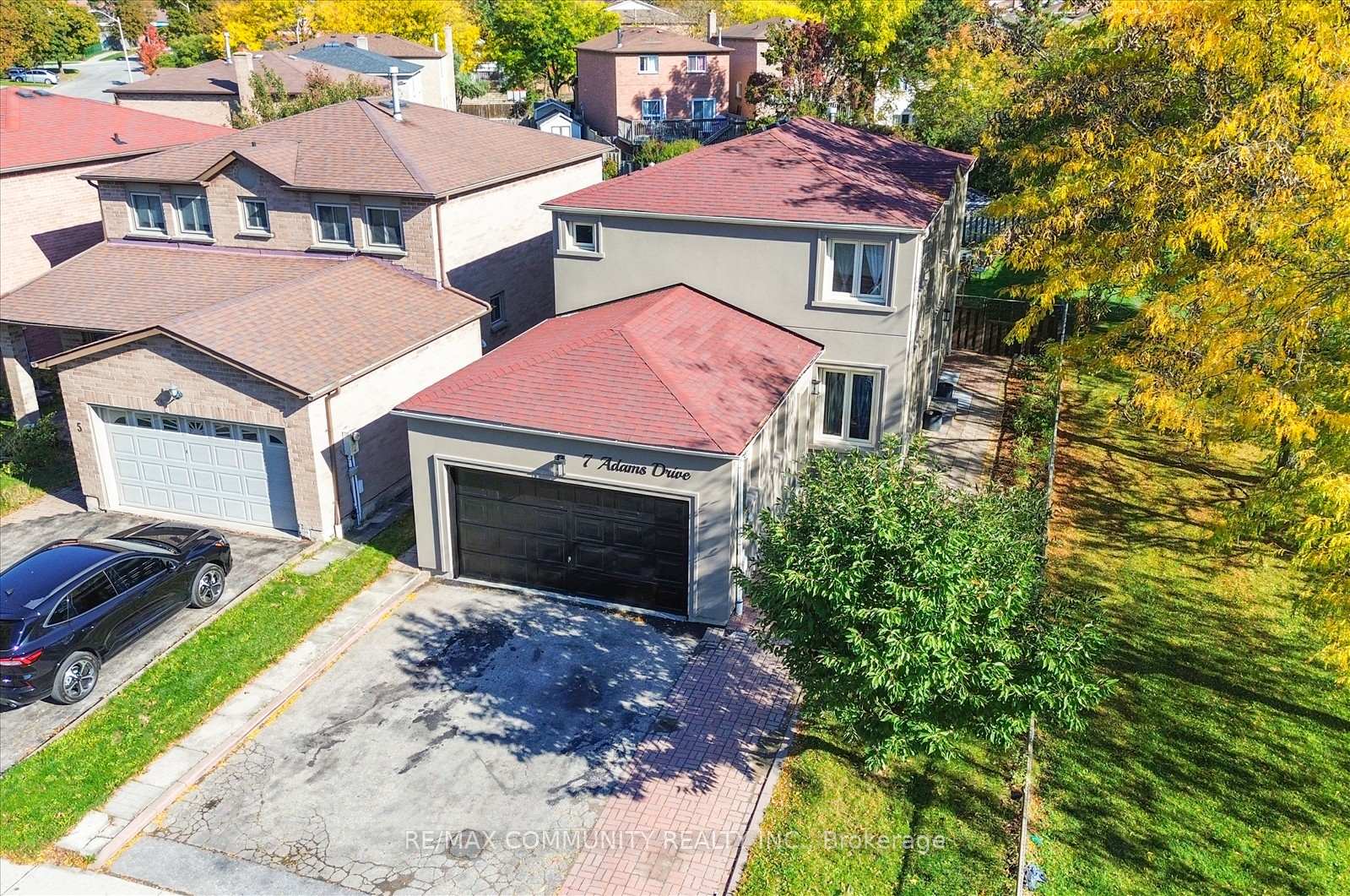 Photo 6 of 7 Adams Drive, Ajax, Central — HOMEH
