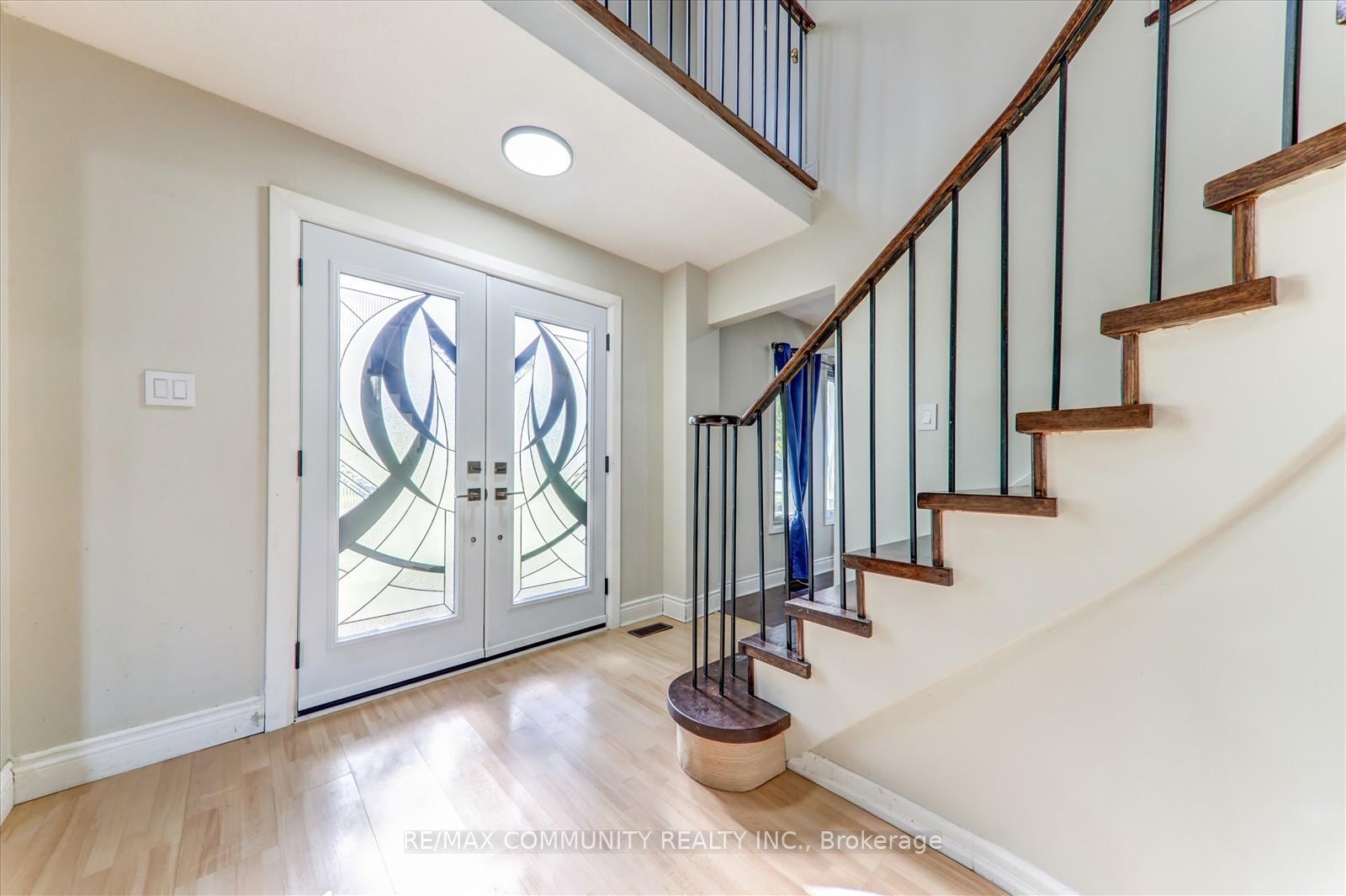 Photo 12 of 7 Adams Drive, Ajax, Central — HOMEH