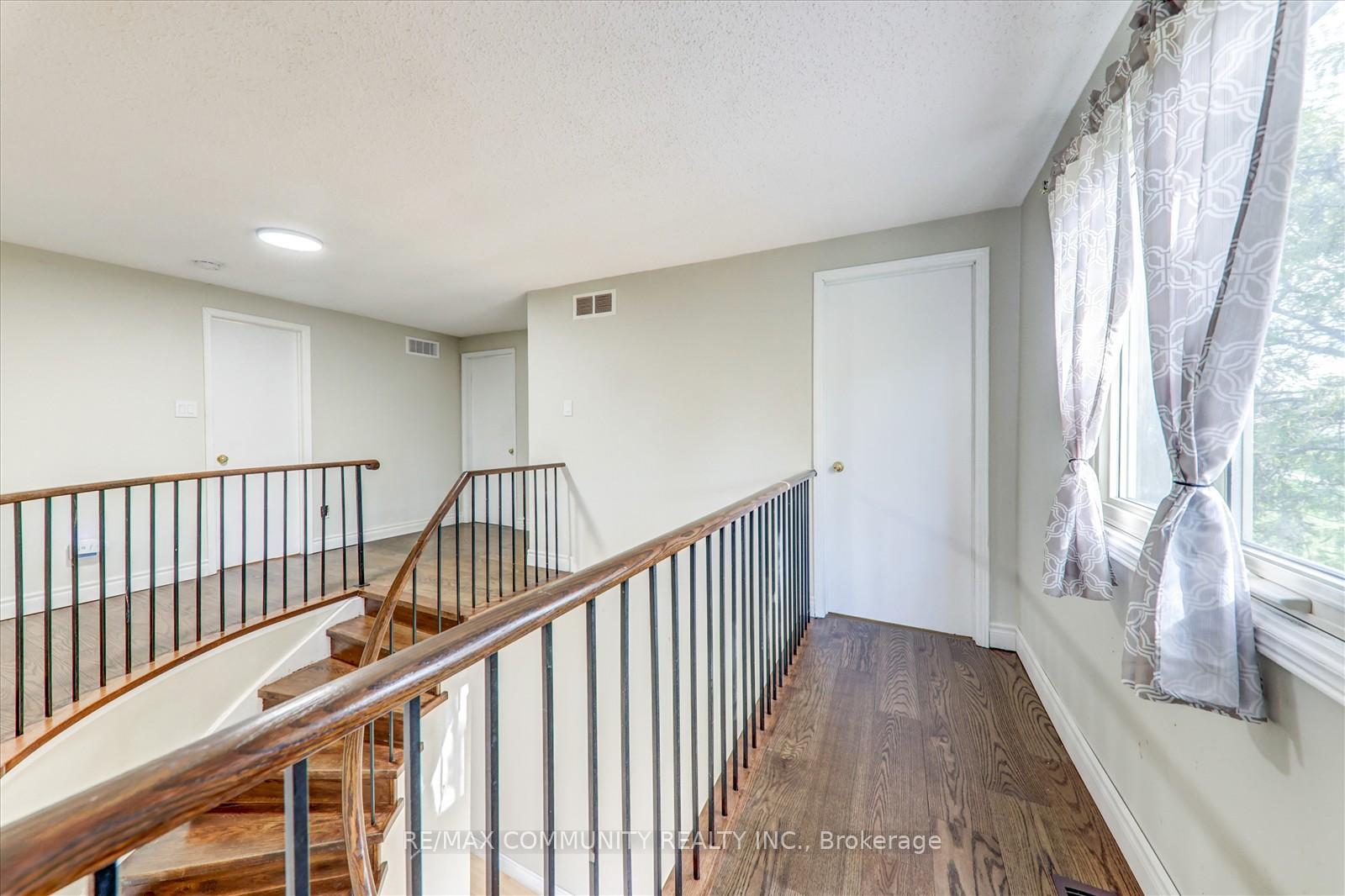 Photo 26 of 7 Adams Drive, Ajax, Central — HOMEH