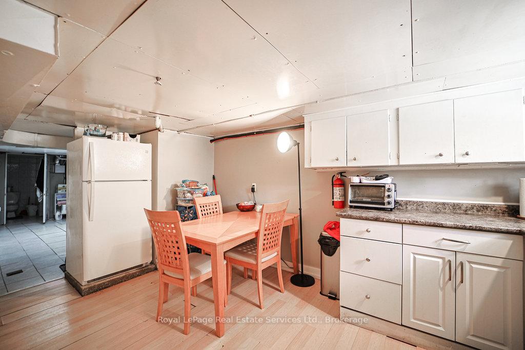 Photo 18 of 1105 King Street W, Hamilton, Westdale — HOMEH