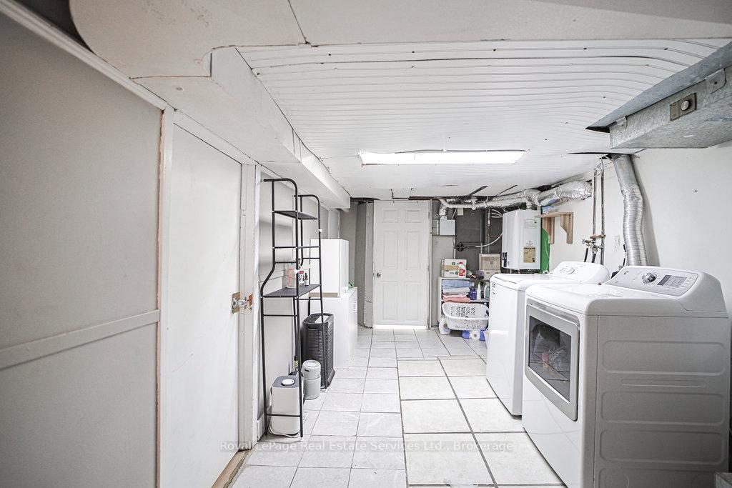 Photo 20 of 1105 King Street W, Hamilton, Westdale — HOMEH